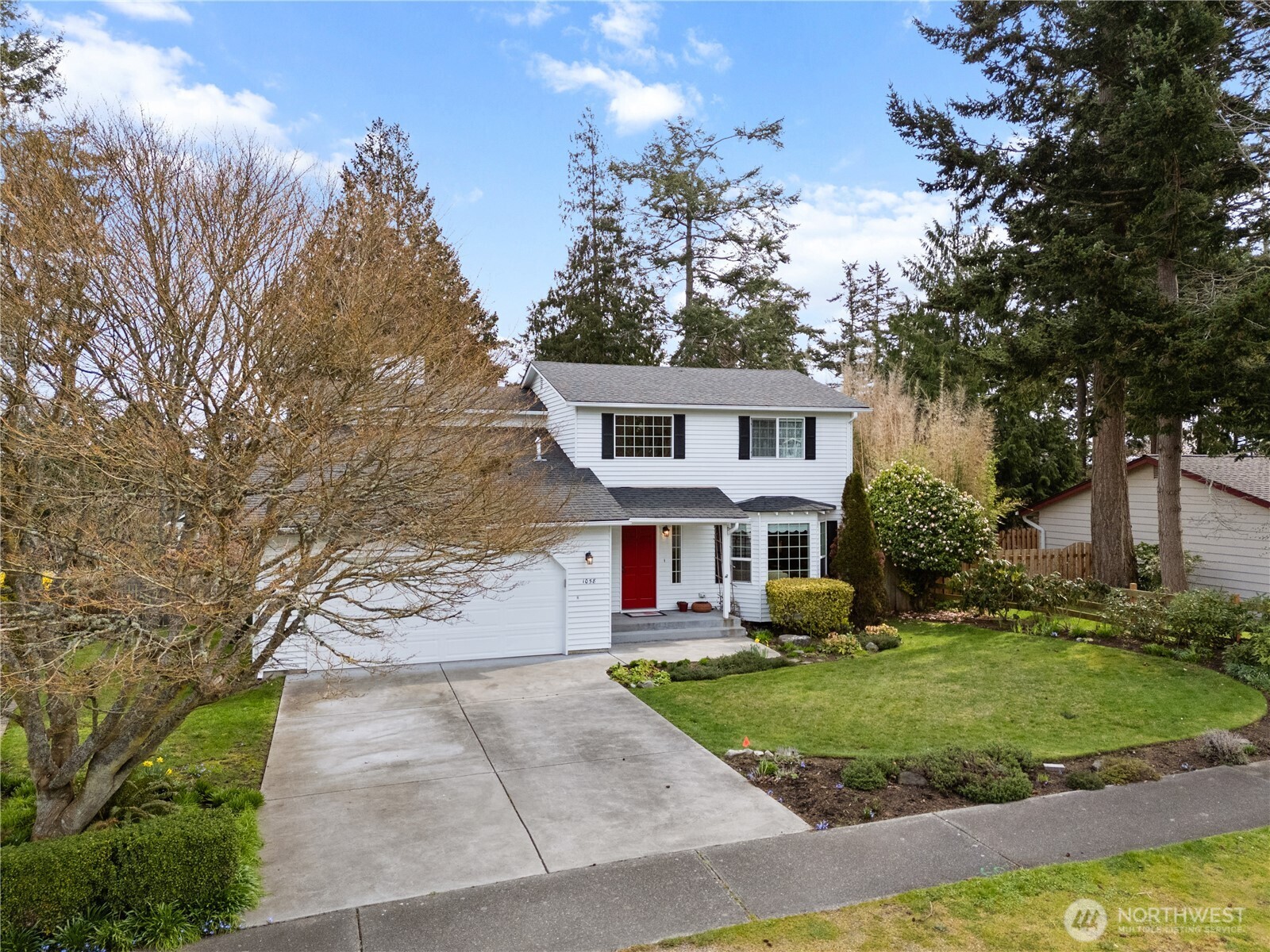 1058 SW Leschi Drive