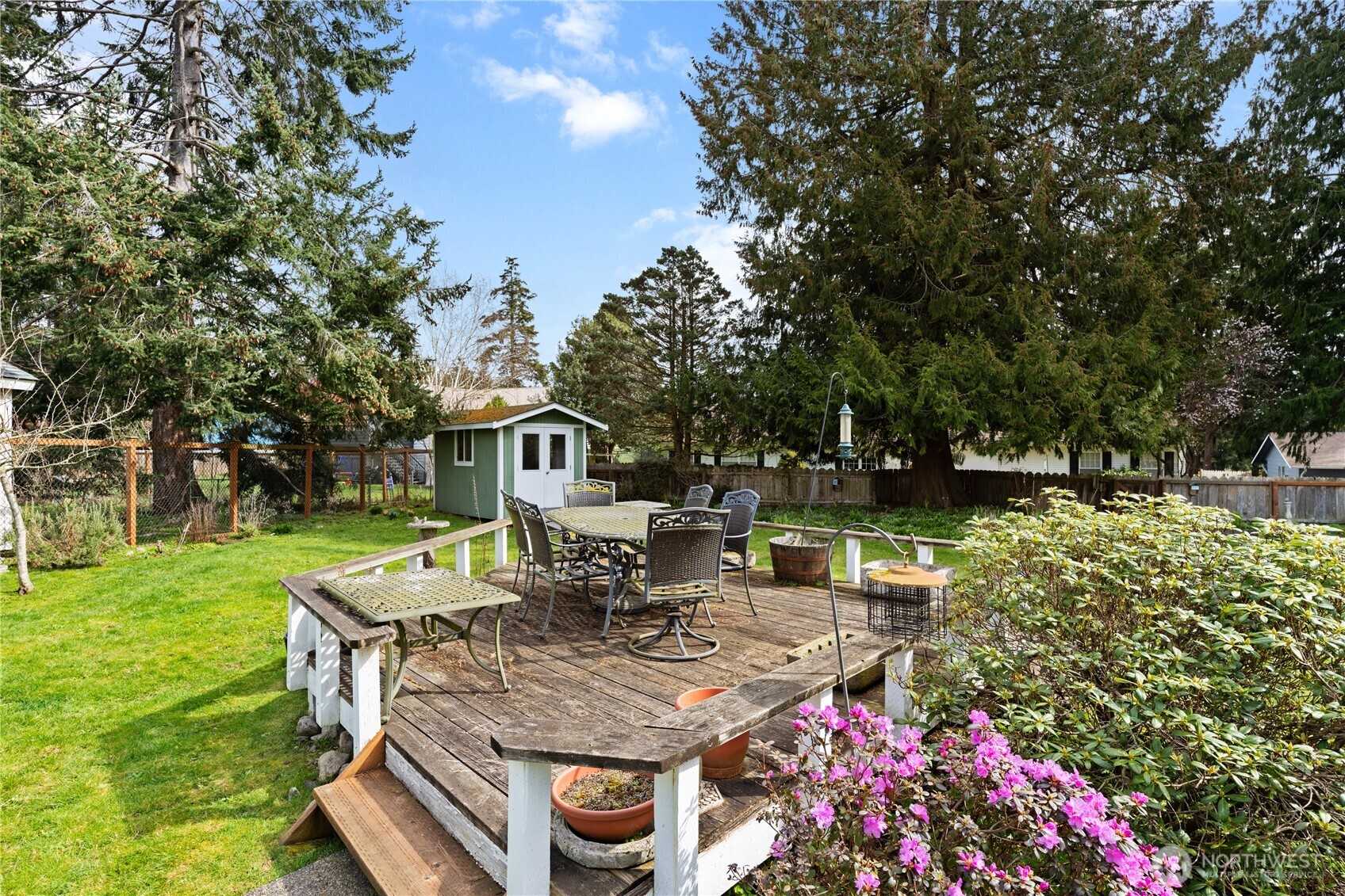 1058 SW Leschi Drive