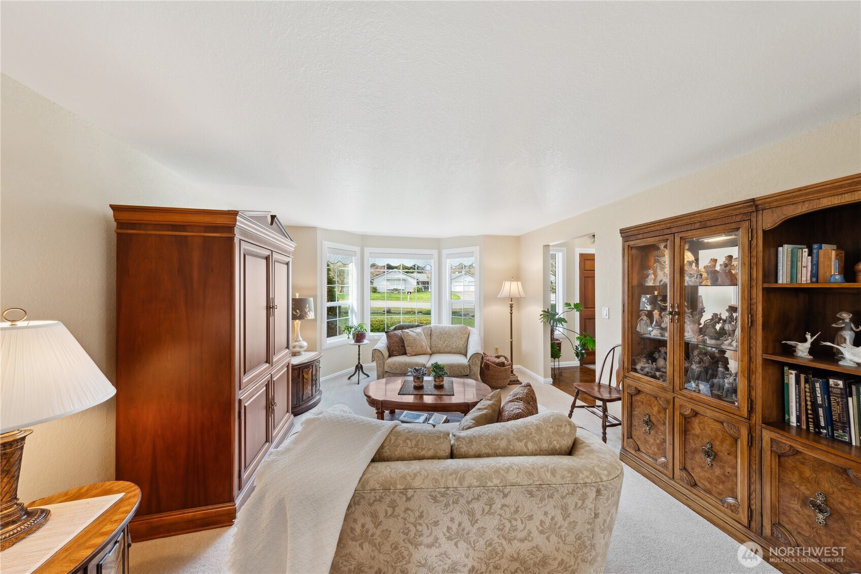 1058 SW Leschi Drive