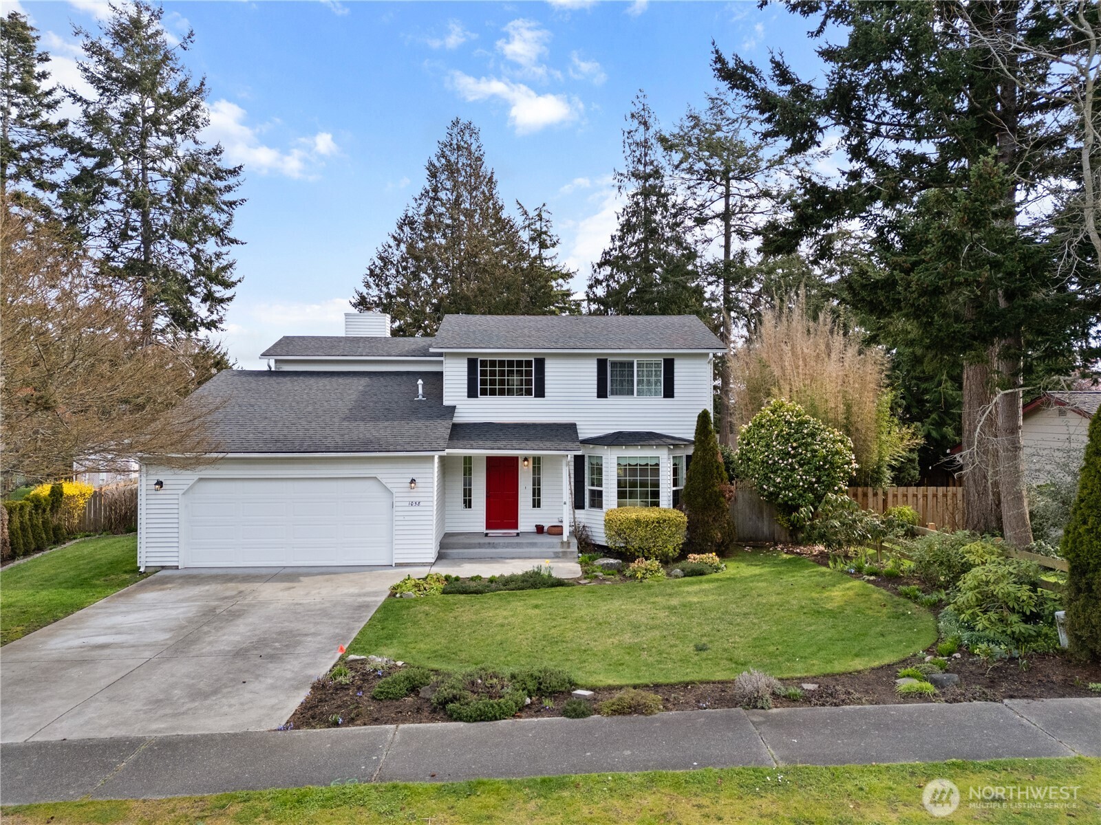 1058 SW Leschi Drive
