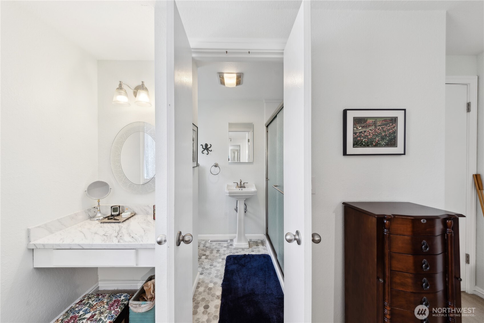 1058 SW Leschi Drive