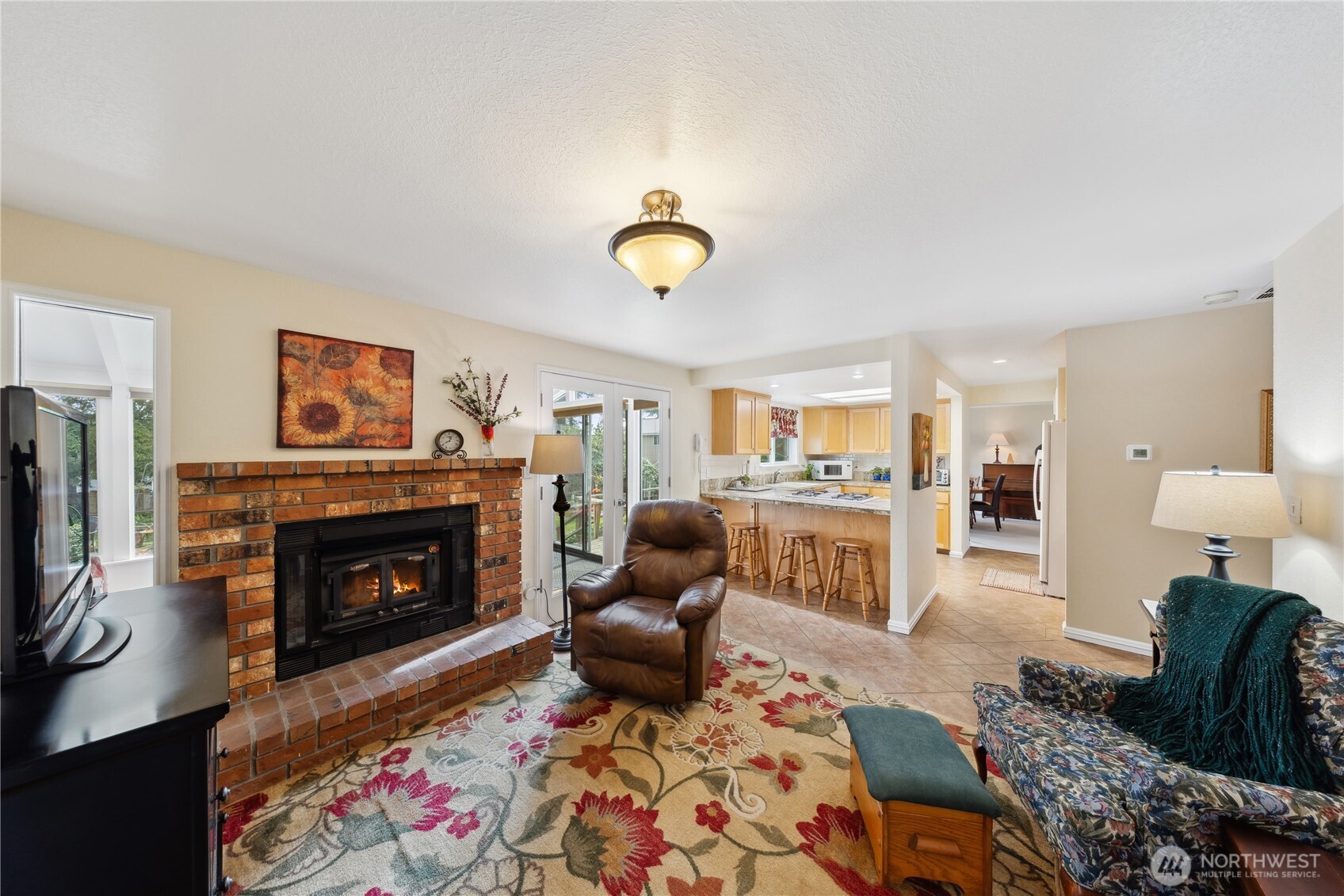 1058 SW Leschi Drive