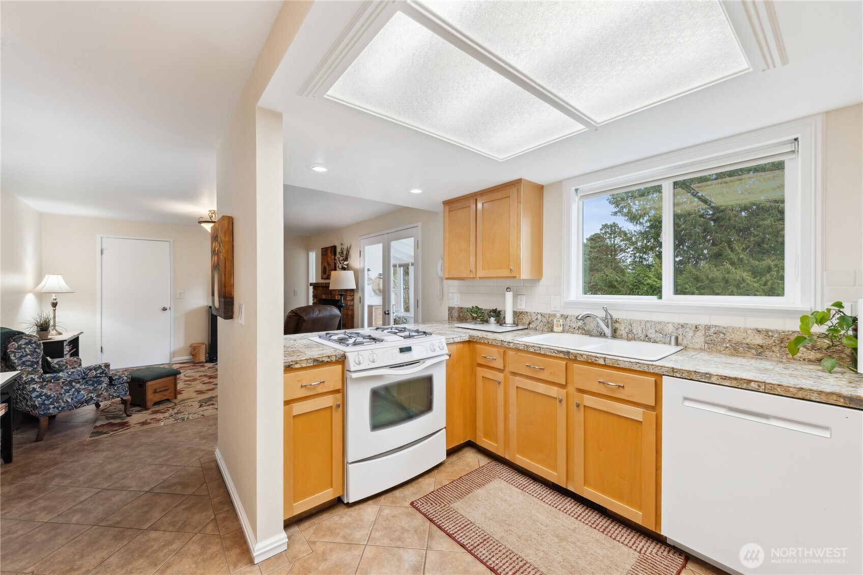 1058 SW Leschi Drive