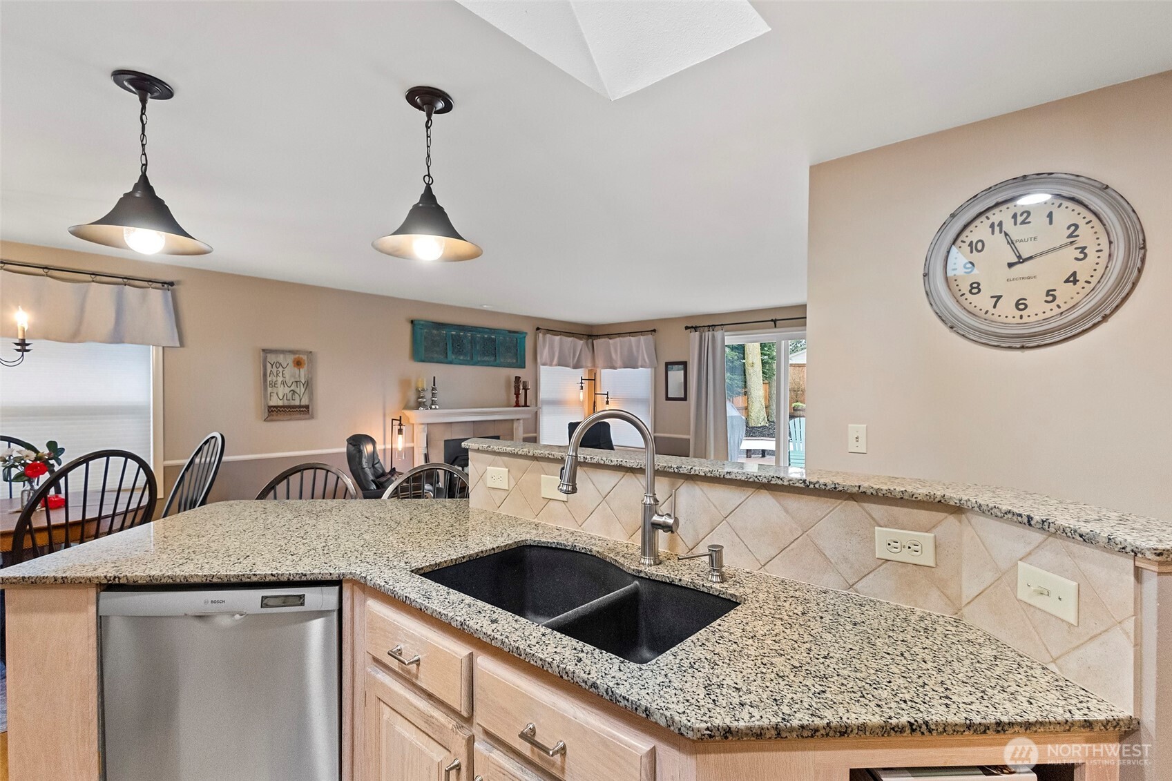 1671 SW Putnam Drive