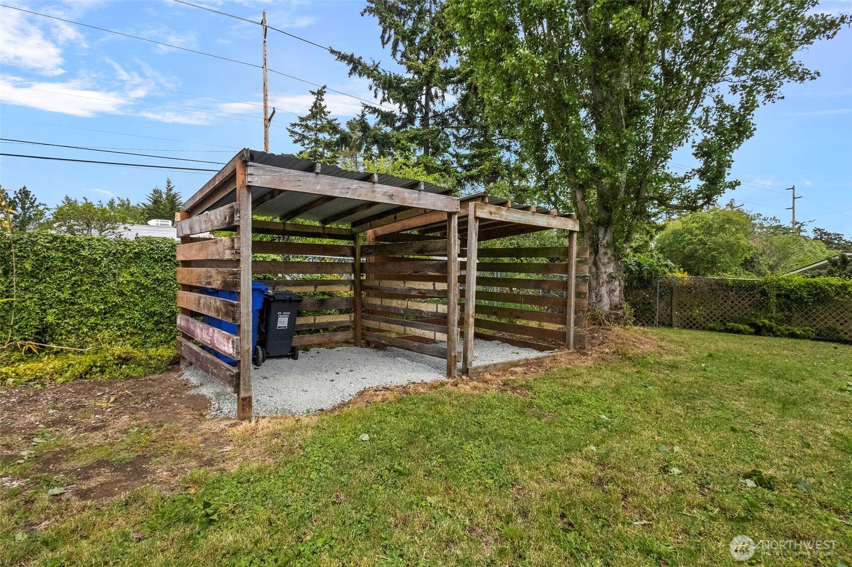 1070 NW Cathlamet Drive