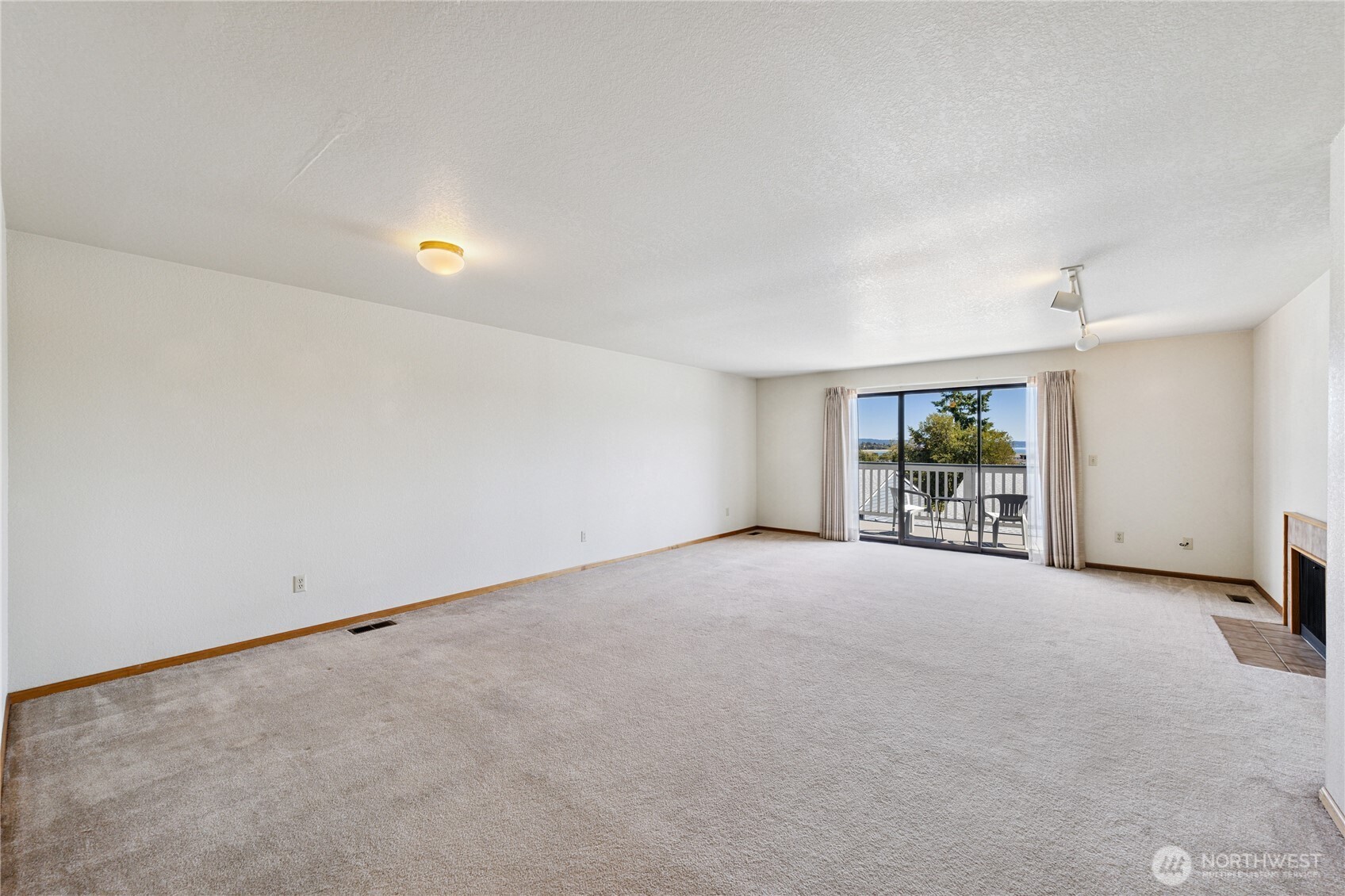 31080 State Route 20 Unit: A105