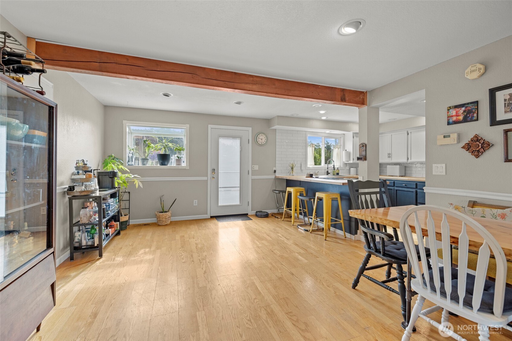 386 NW Fairhaven Drive