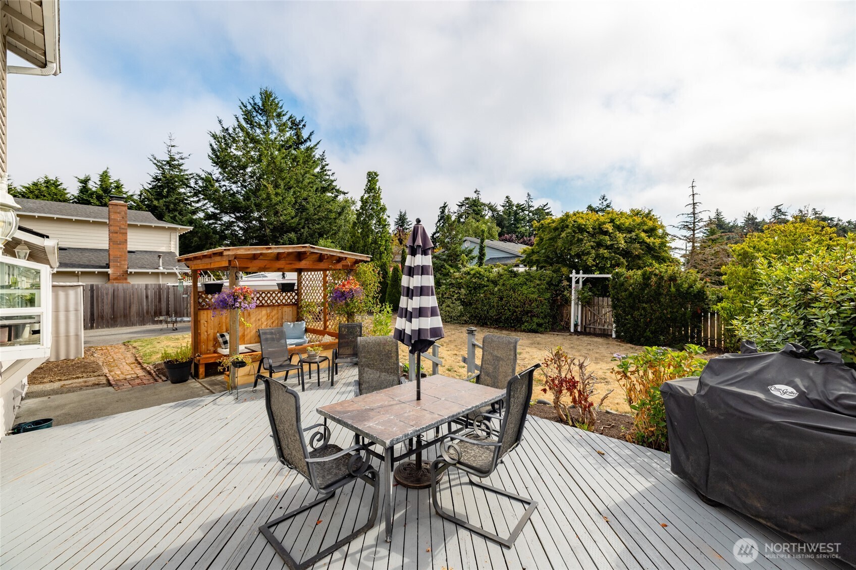 386 NW Fairhaven Drive