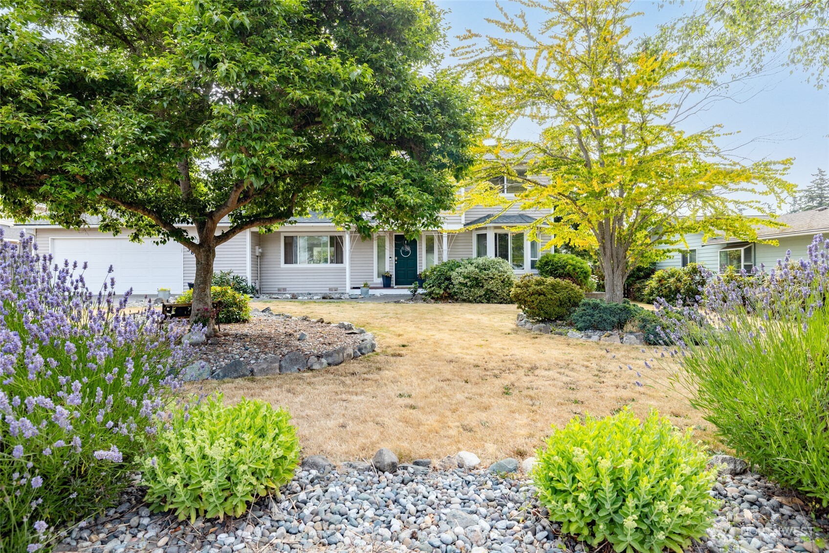 386 NW Fairhaven Drive