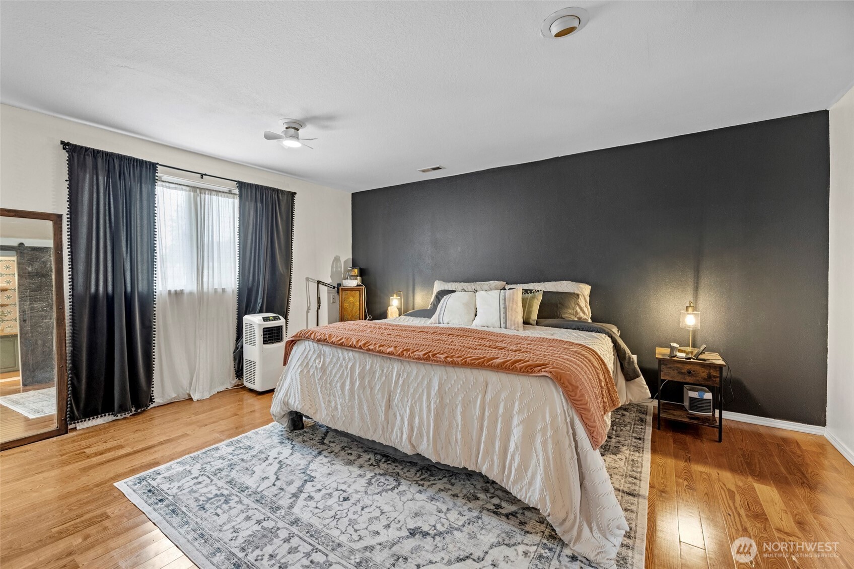 386 NW Fairhaven Drive