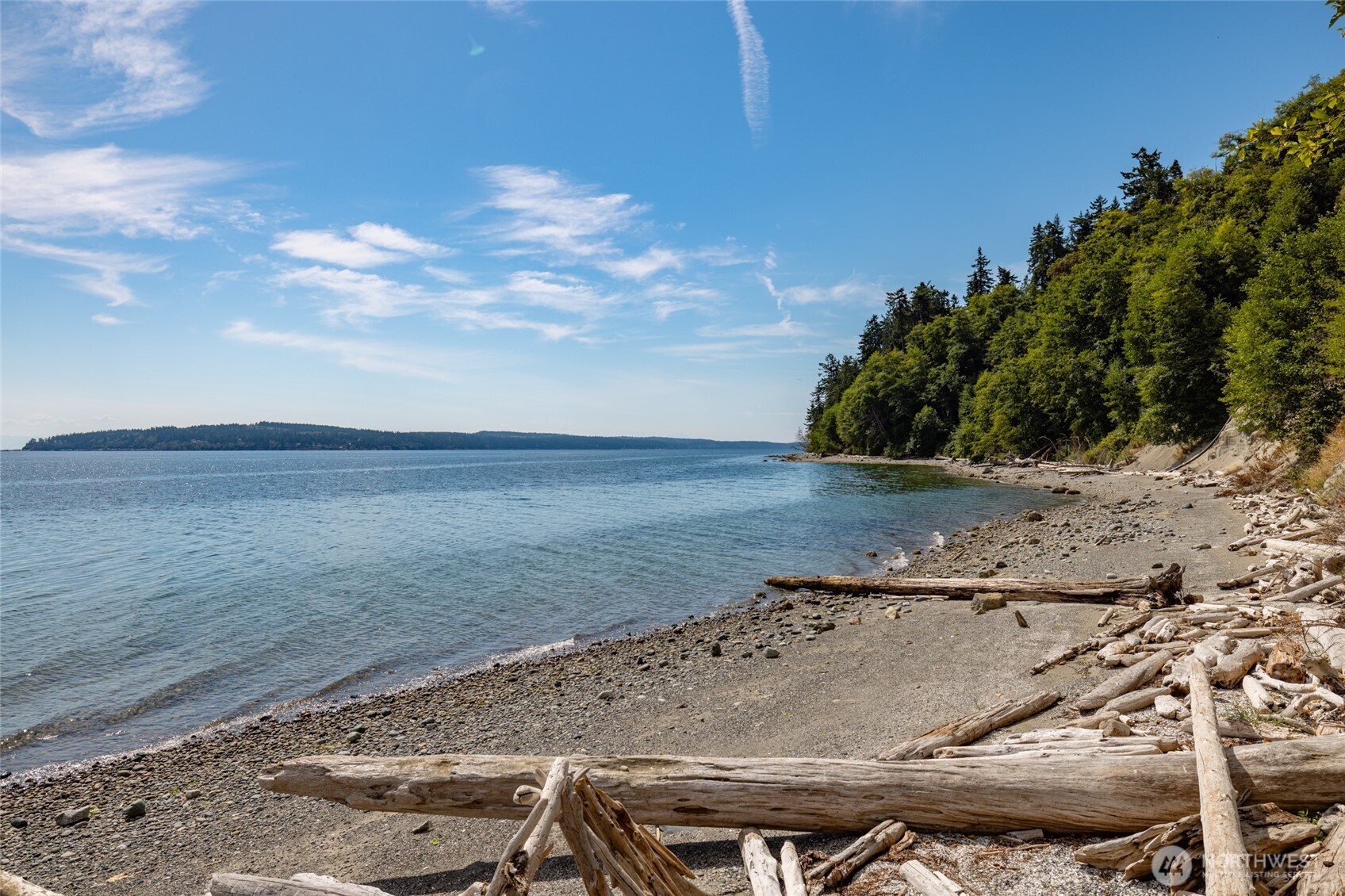 2217 Cranes Landing Drive