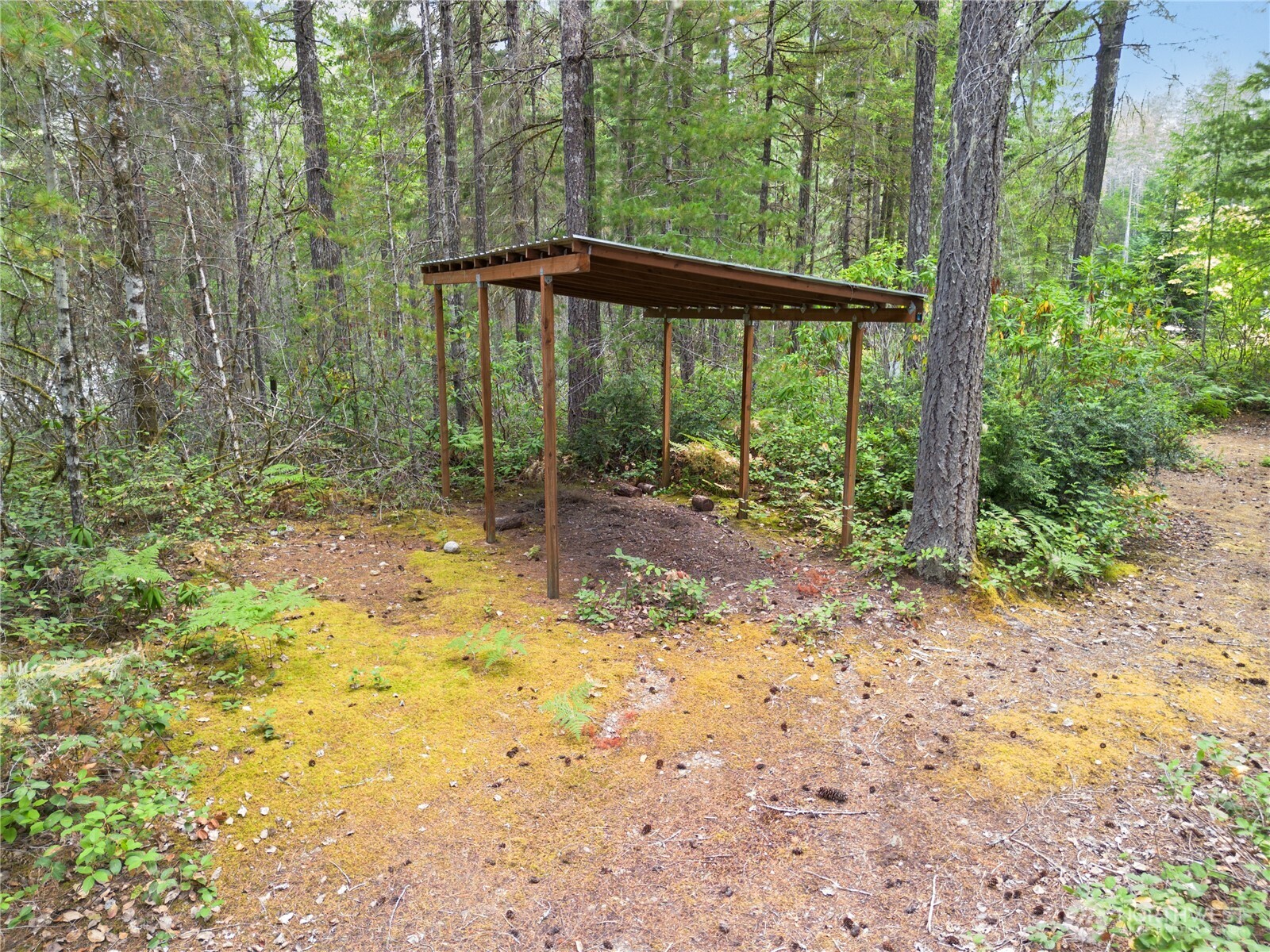 190 NE Pine Camp Road