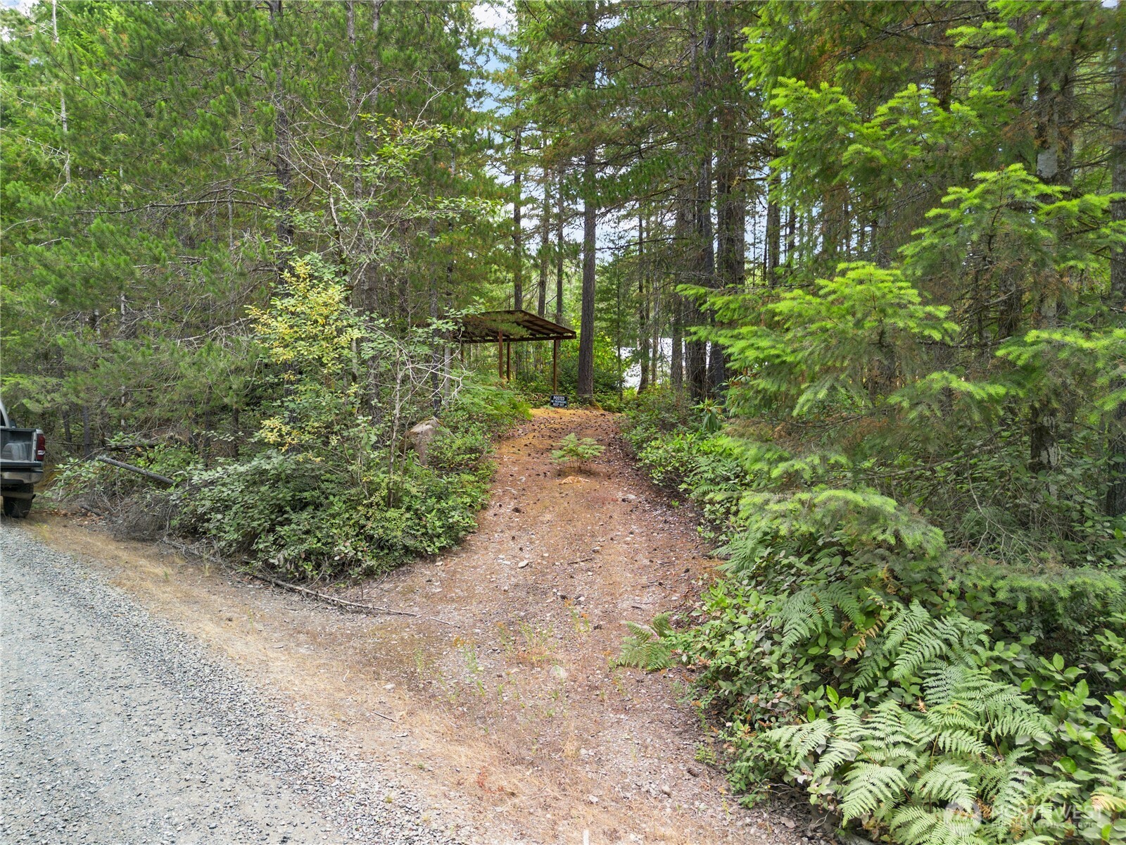 190 NE Pine Camp Road