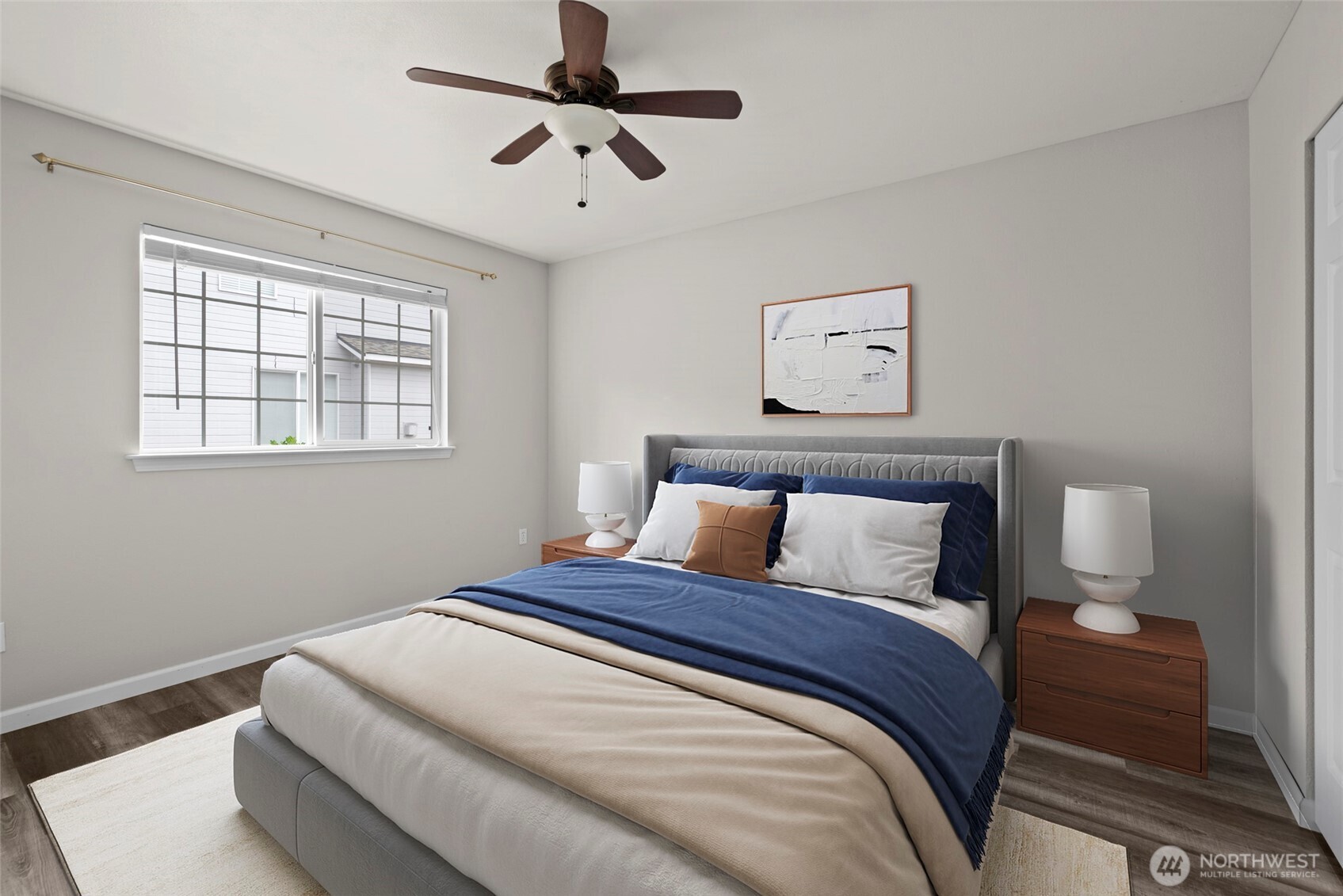 785 SW Puffin Street