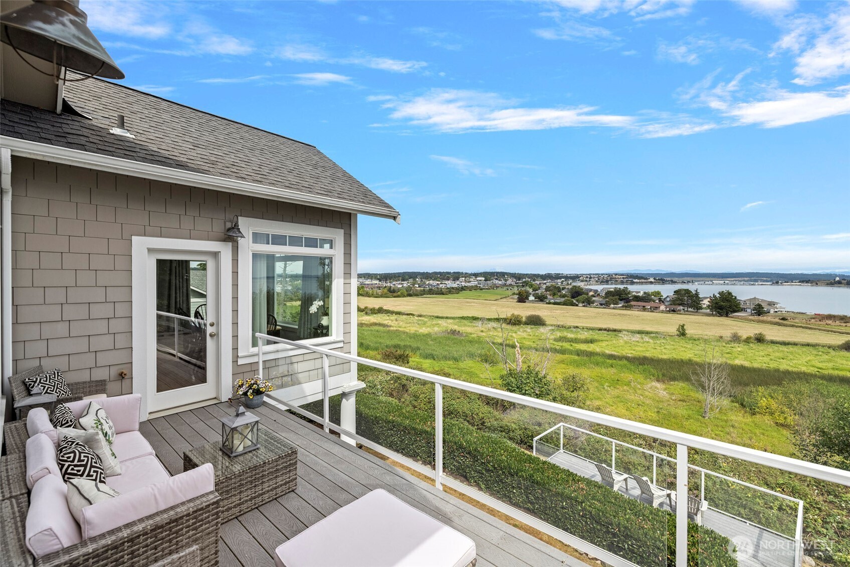 2220 SW Scenic Heights Street