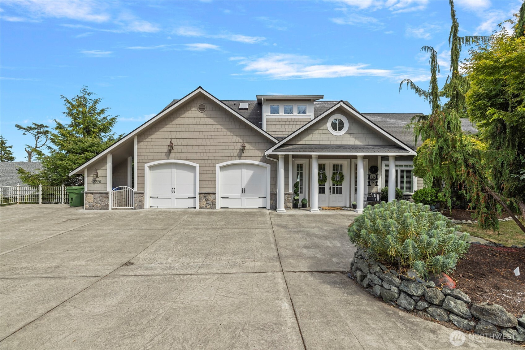2220 SW Scenic Heights Street