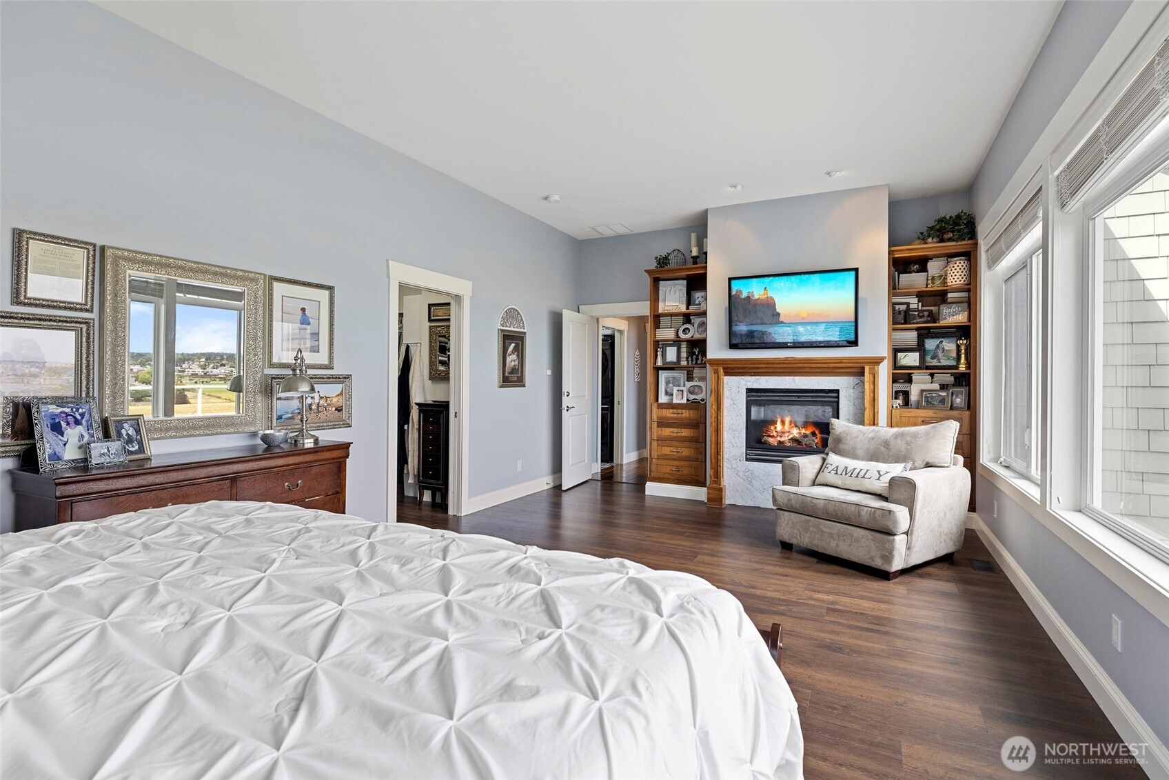 2220 SW Scenic Heights Street