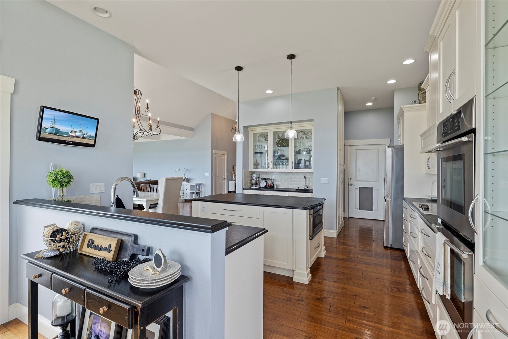 2220 SW Scenic Heights Street