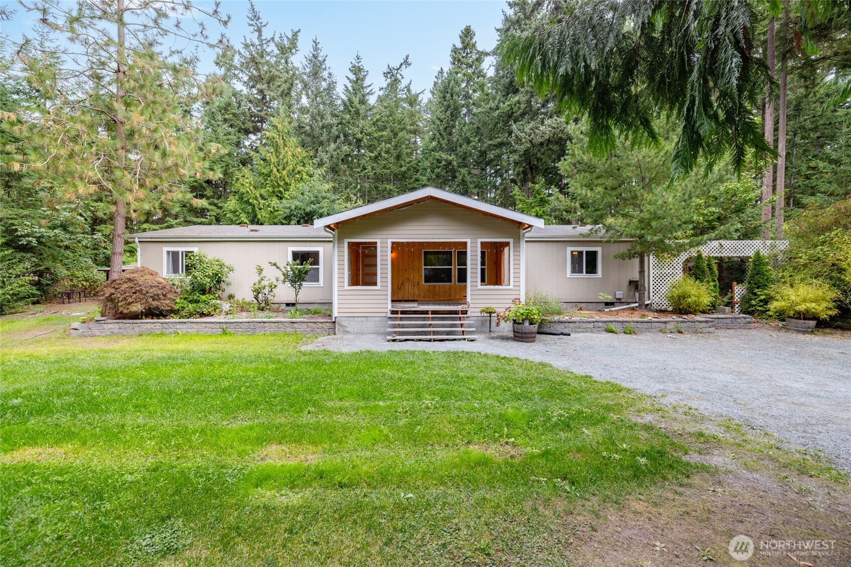 159 E Crescent Harbor Road