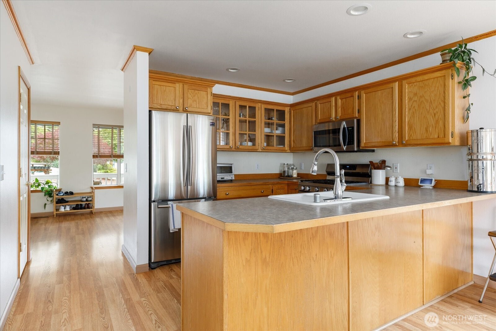 1875 SW Sunnyside Avenue