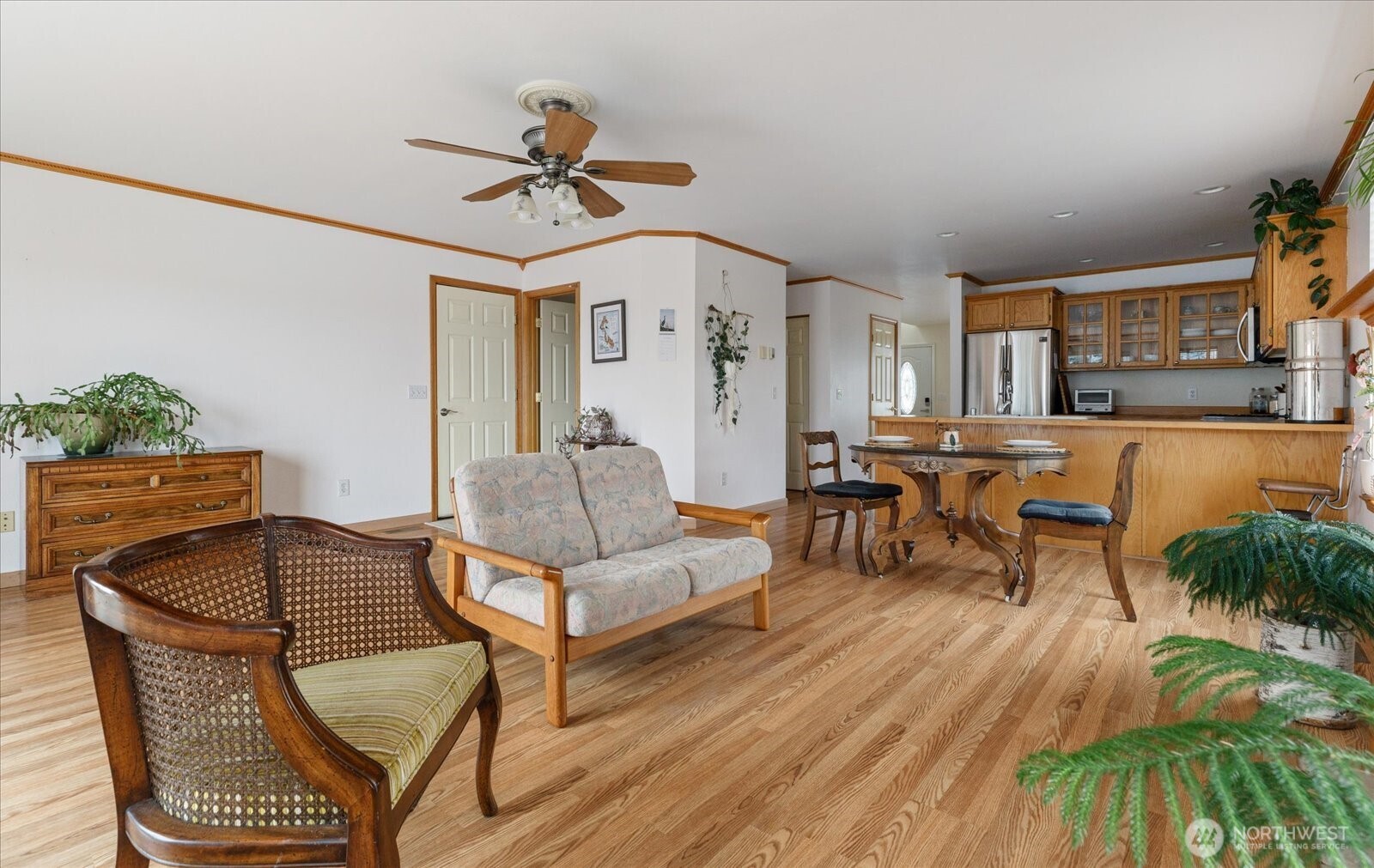 1875 SW Sunnyside Avenue