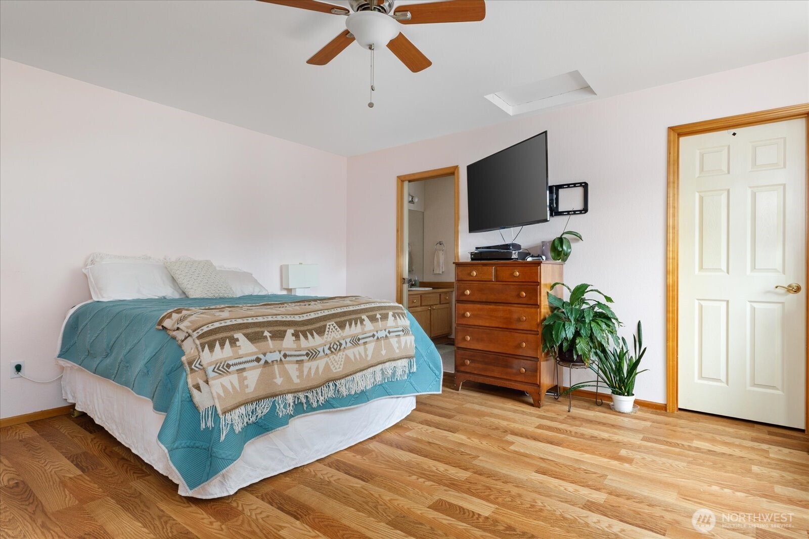 1875 SW Sunnyside Avenue