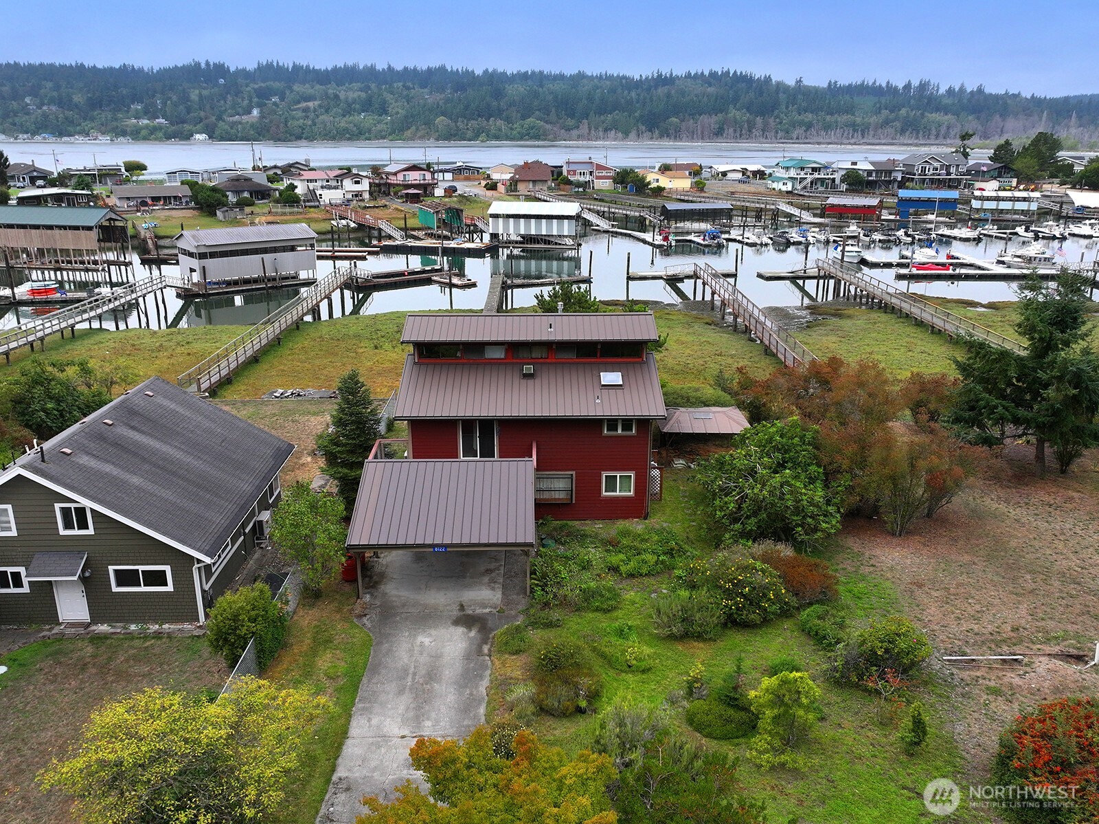 8122 Autumn Lane