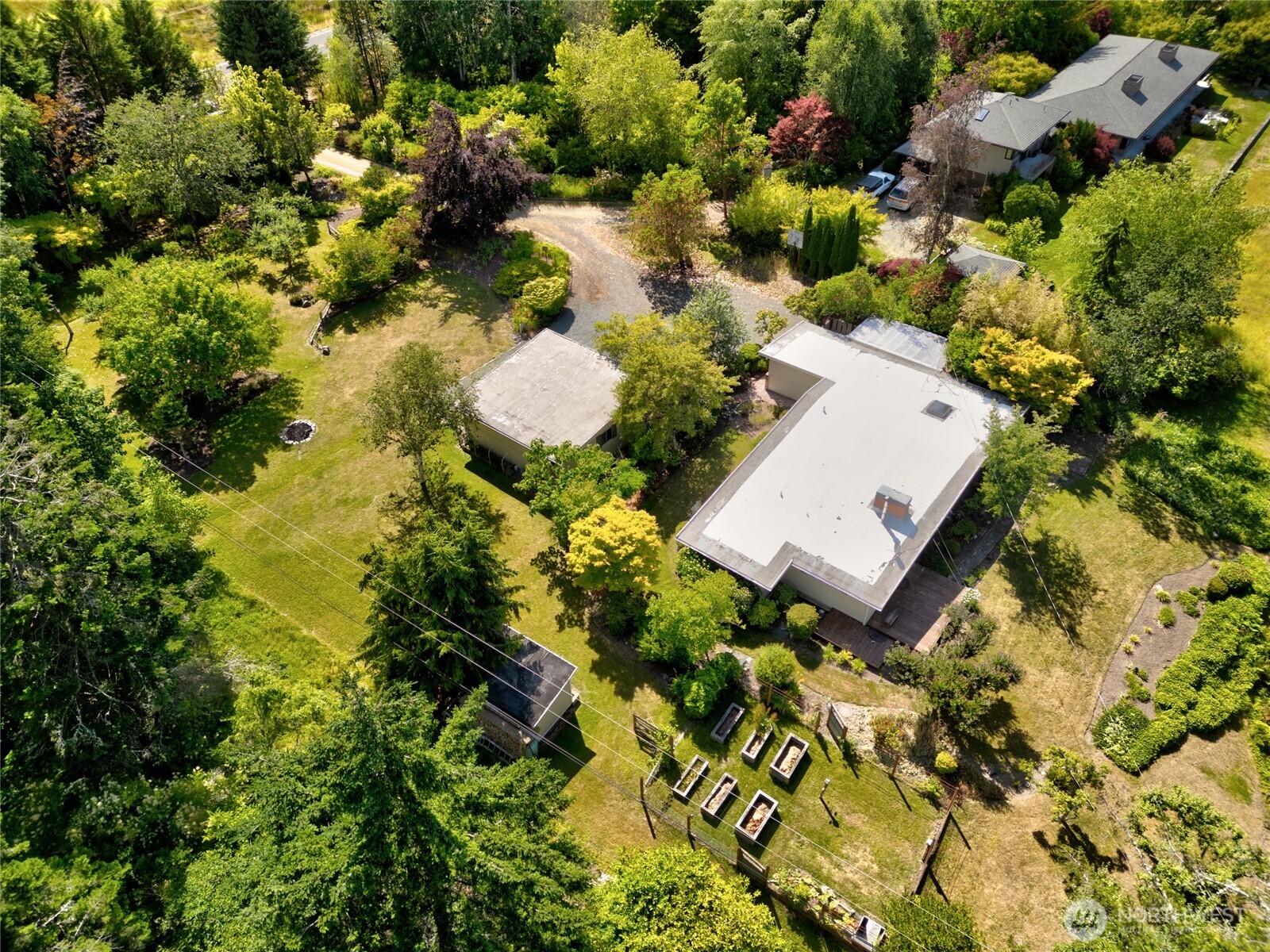 3360 N Green Road