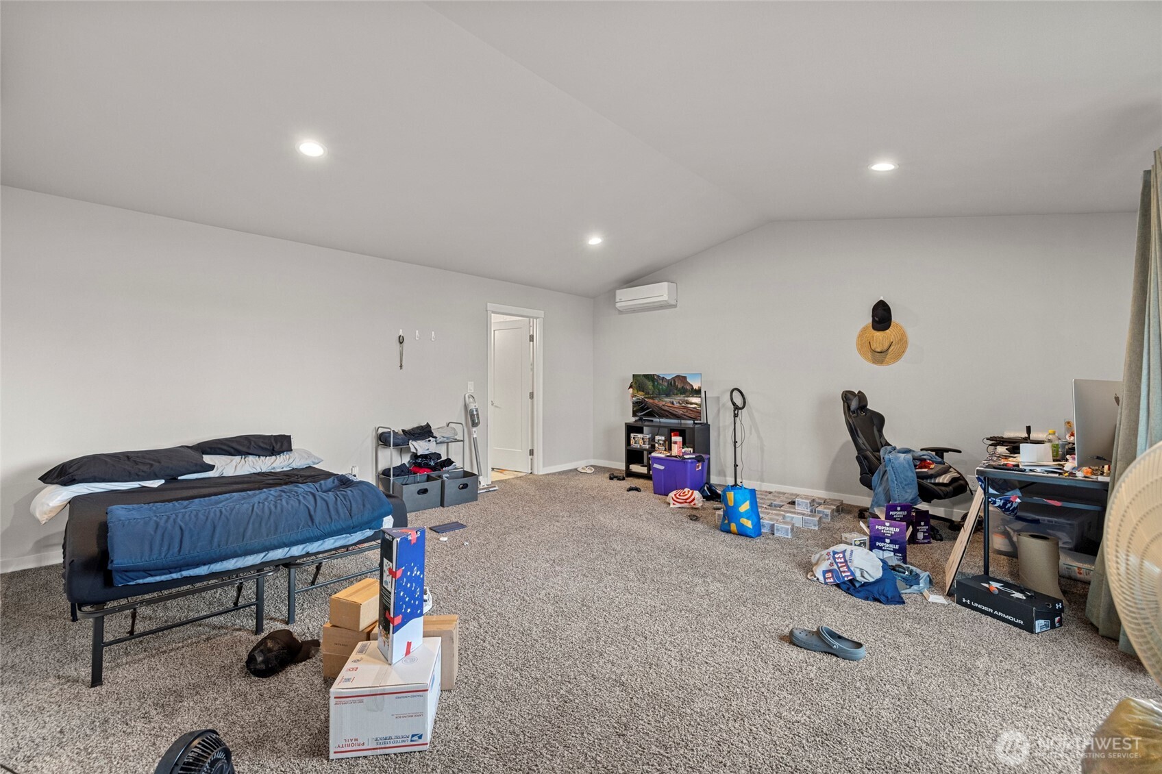 1400 E Whidbey Avenue