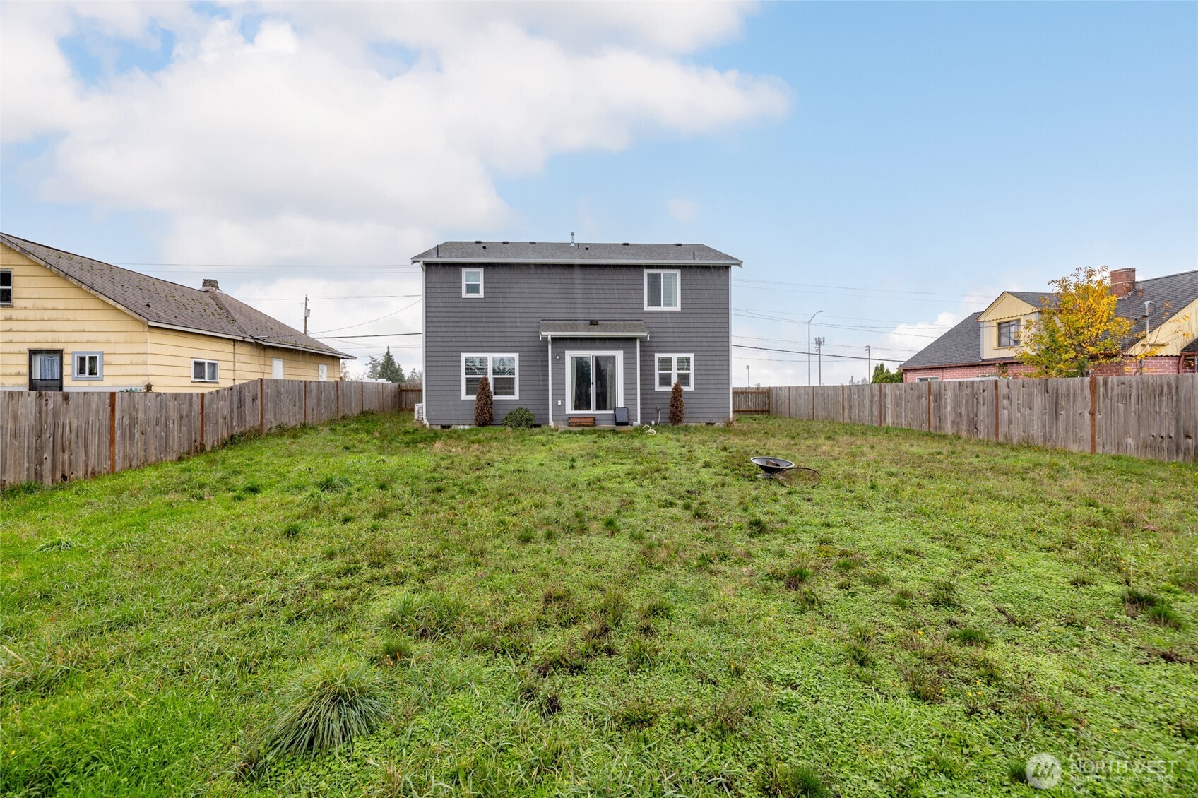 1400 E Whidbey Avenue