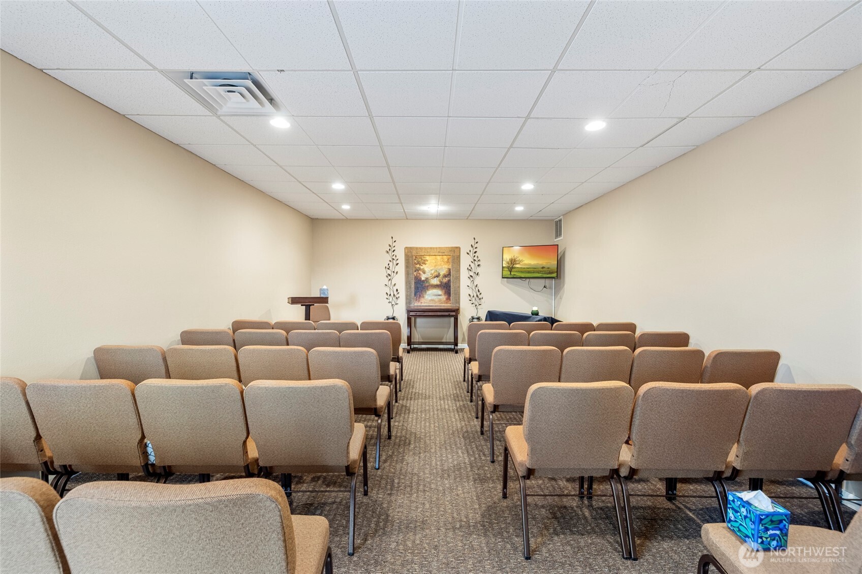 746 NE Midway Boulevard