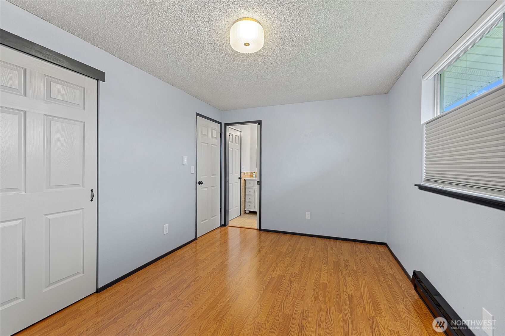 953 NW Illahee Drive