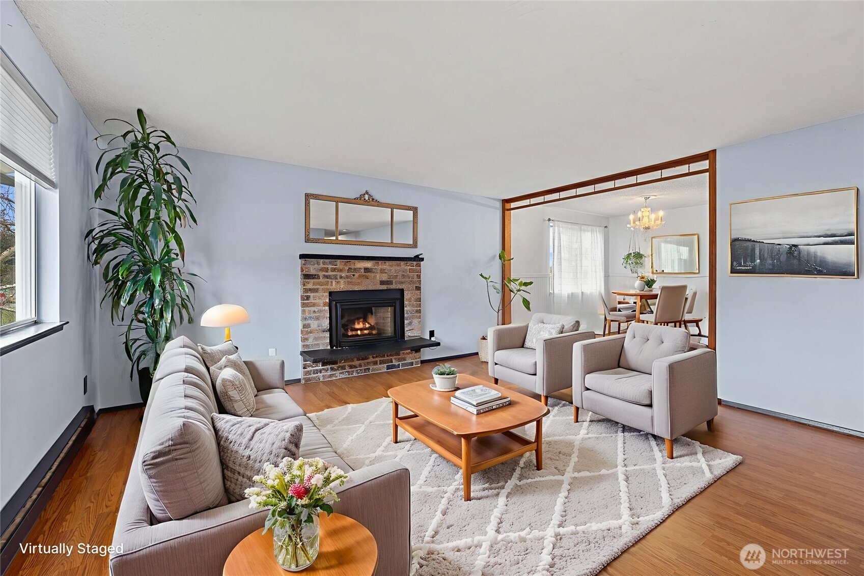 953 NW Illahee Drive