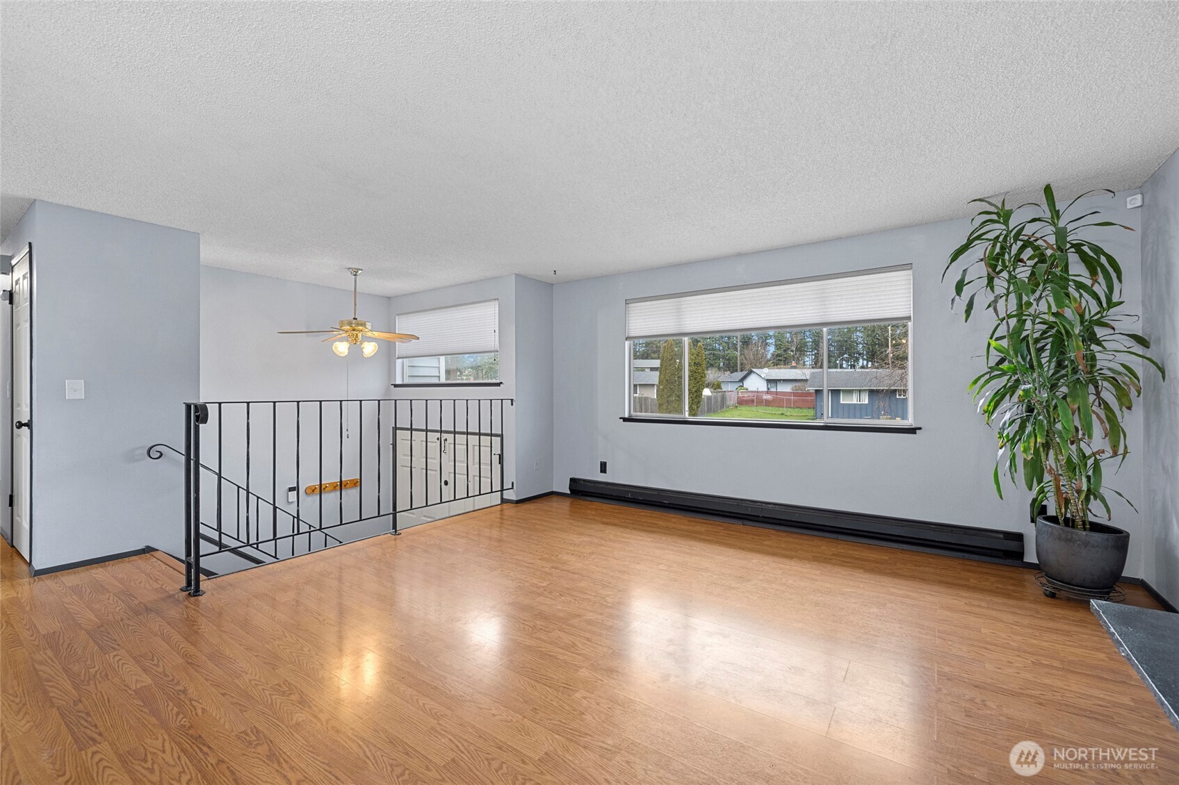 953 NW Illahee Drive