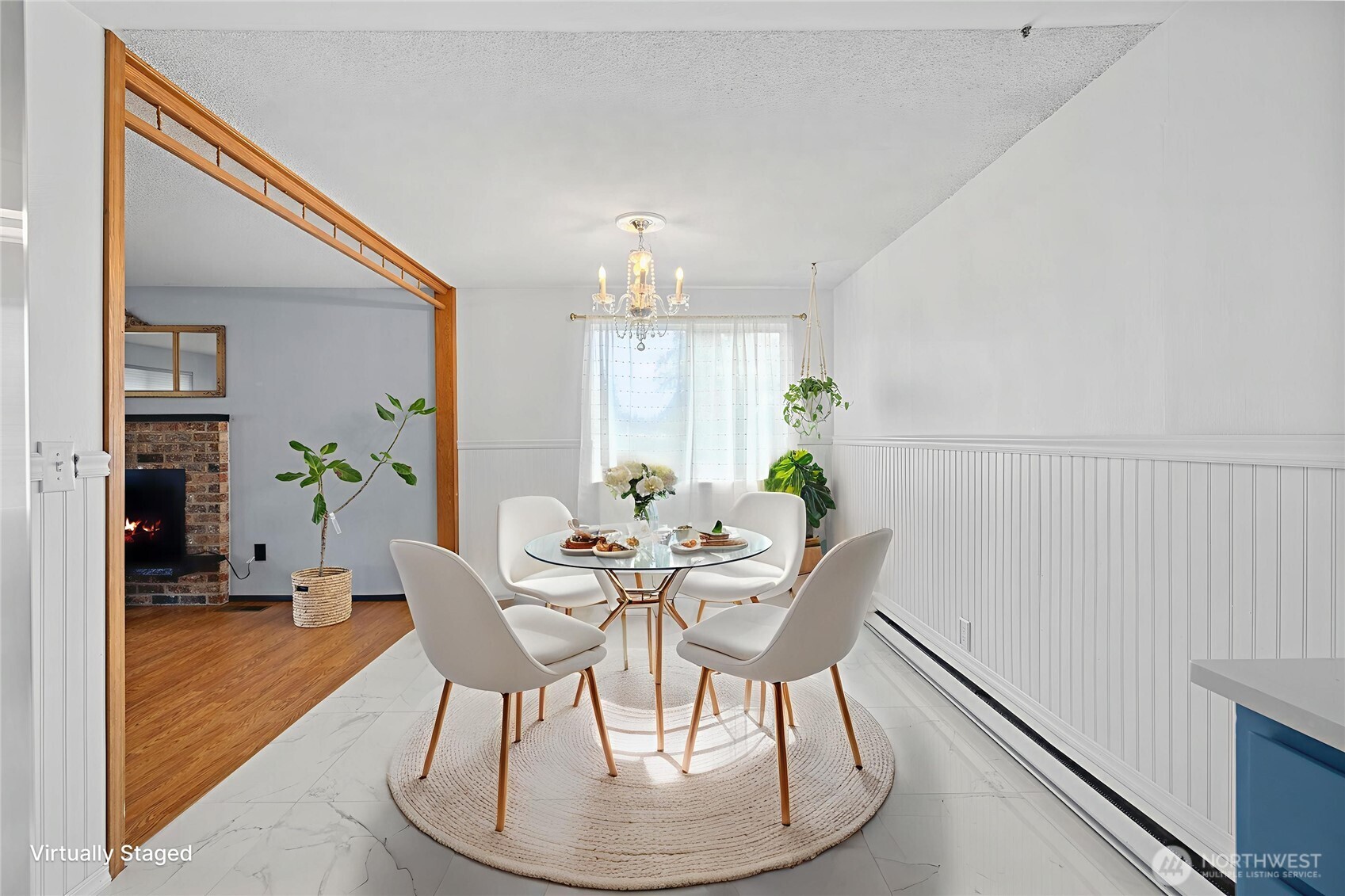 953 NW Illahee Drive