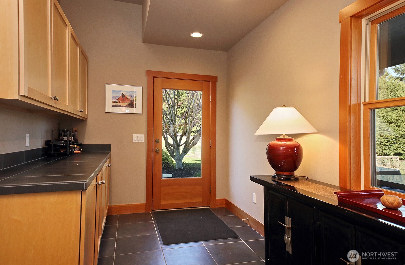 1975 Hillvista Place