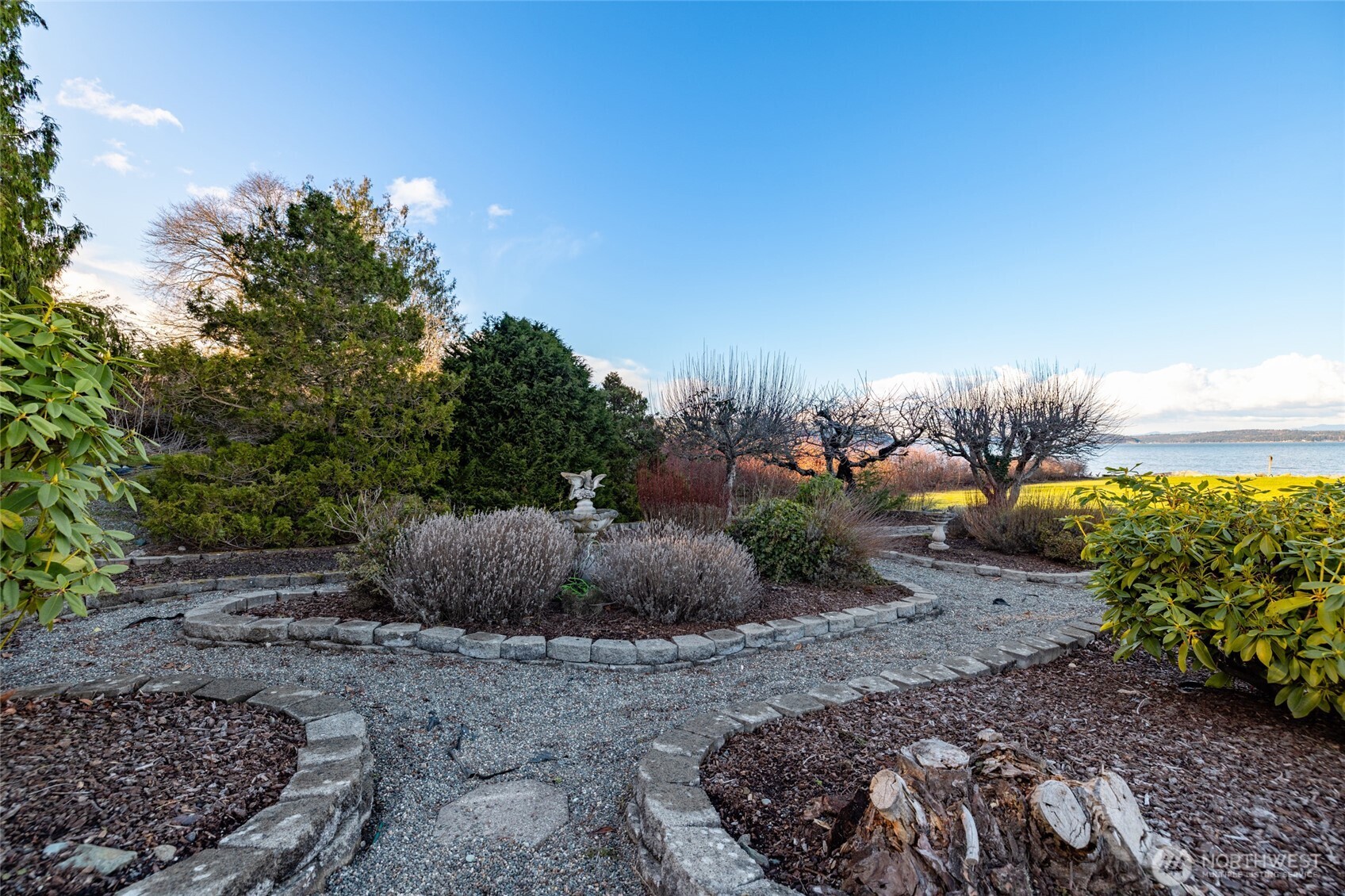 710 E Bay Front Lane