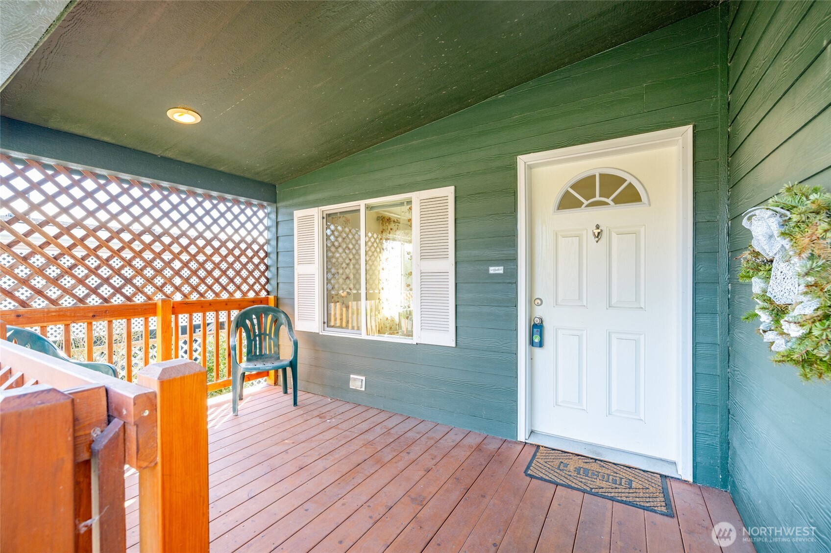 225 NE Ernst Street Unit: 73