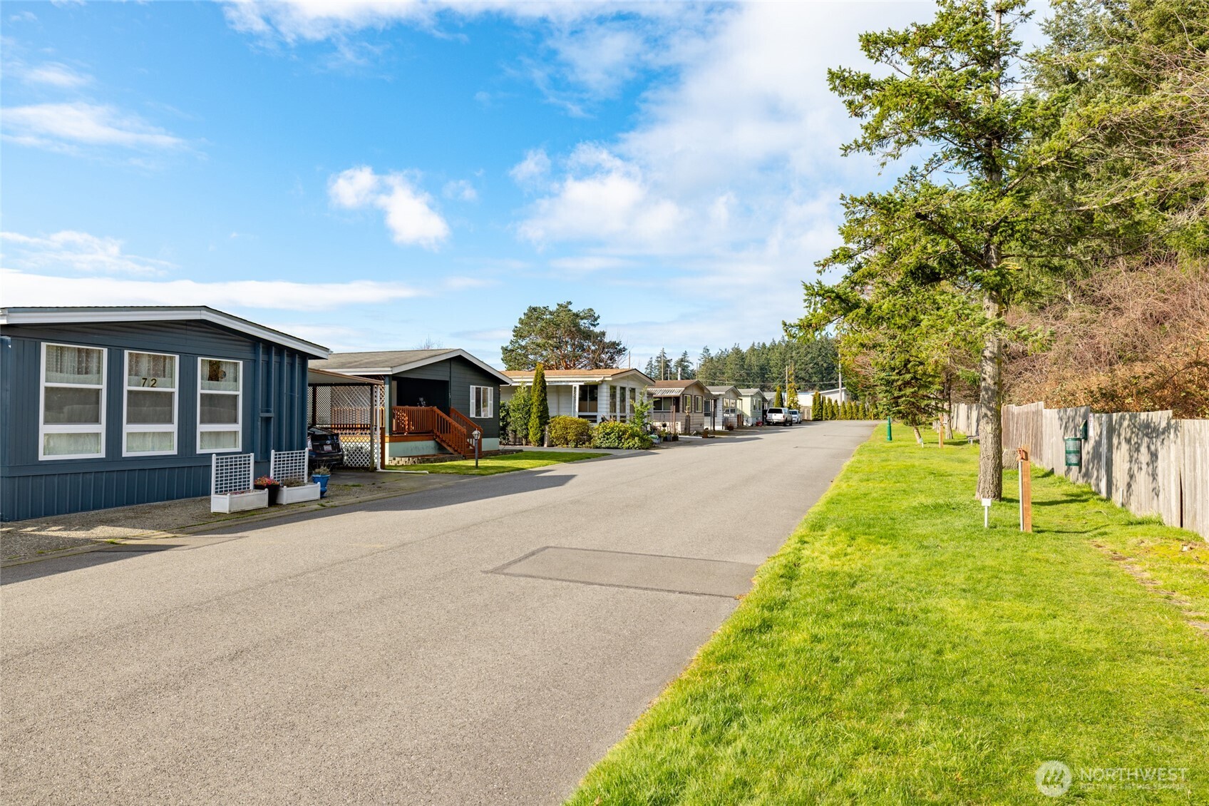 225 NE Ernst Street Unit: 73