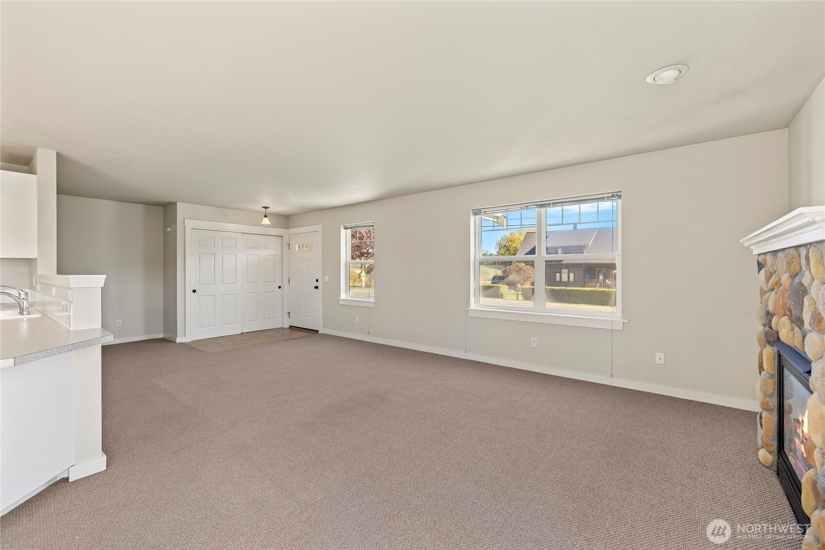 306 S Main Street Unit: A1