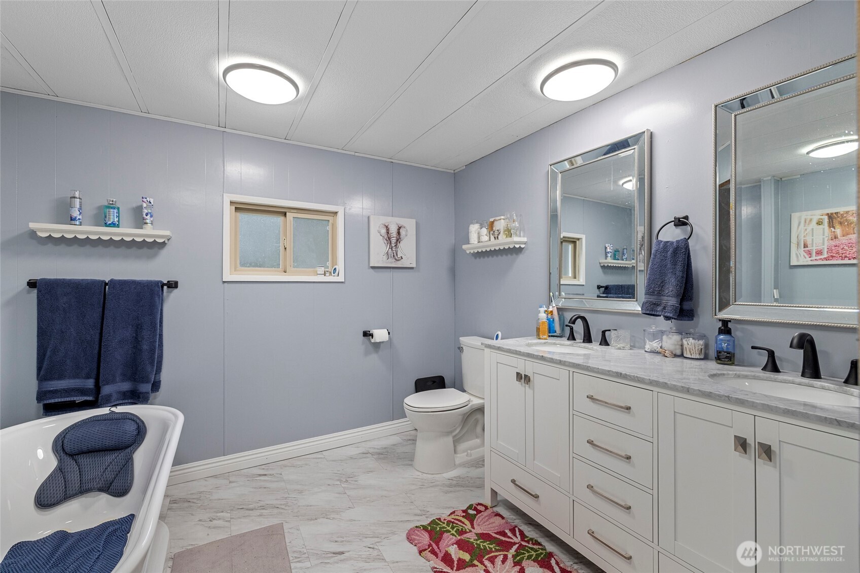 4565 Woodland Circle