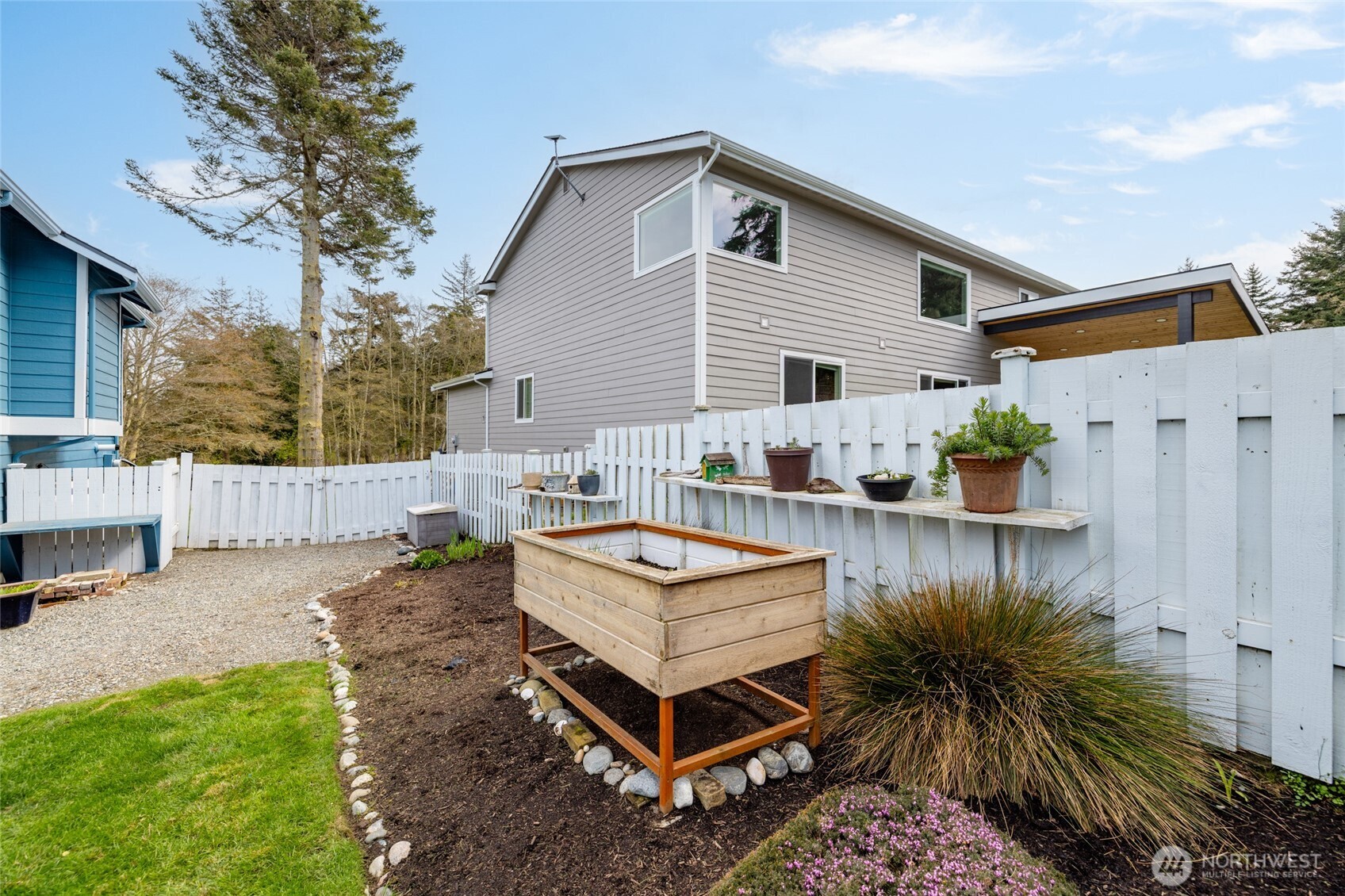 561 Fort Ebey Road
