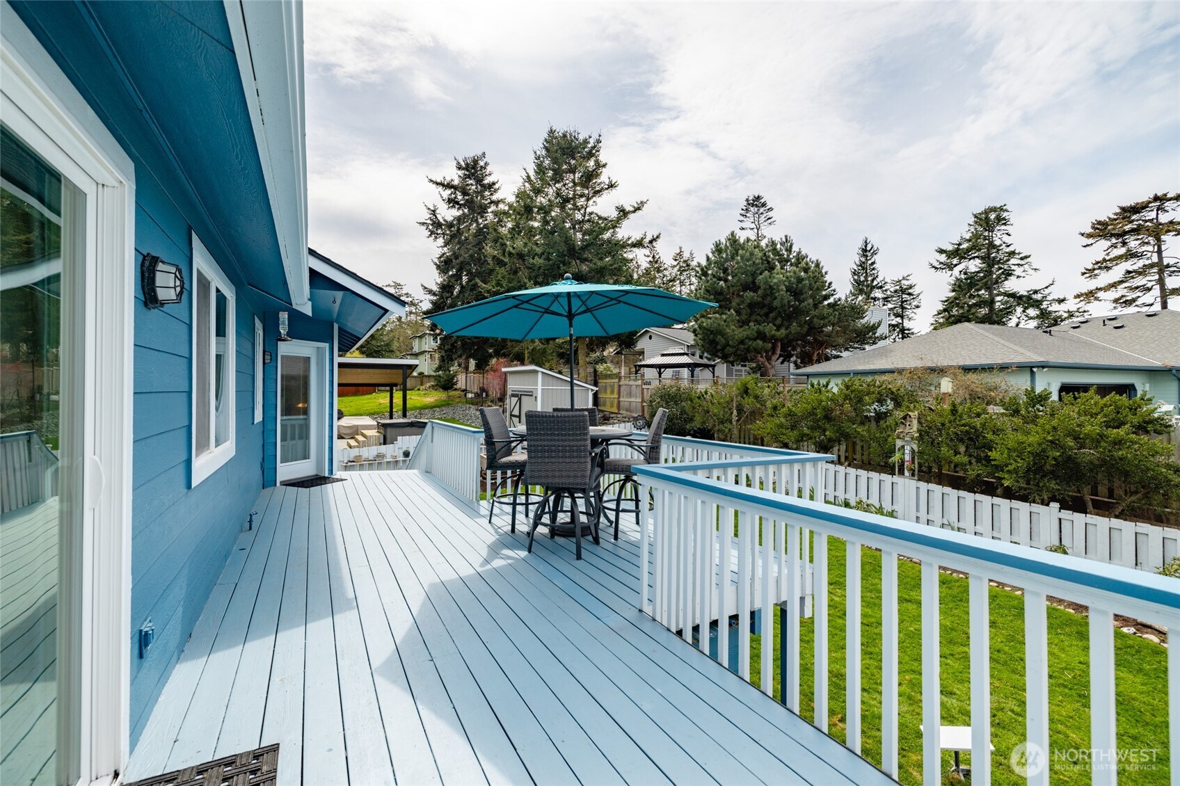 561 Fort Ebey Road