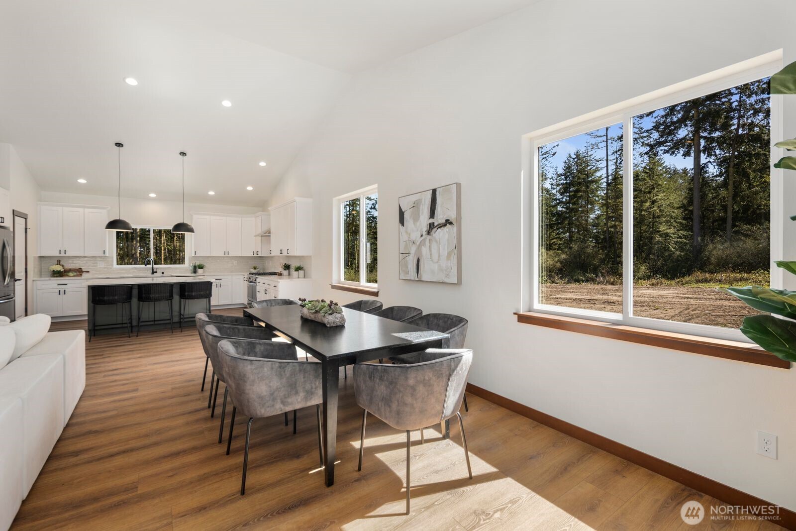 1676 Pedersen Farm Lane
