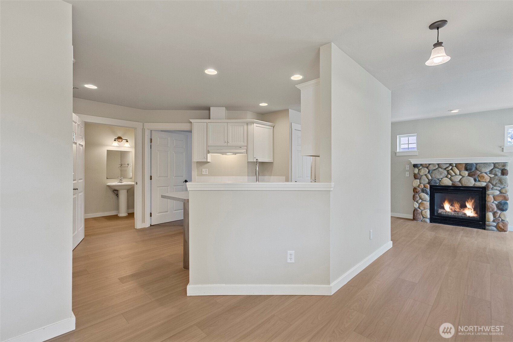 306 S Main Street Unit: A2