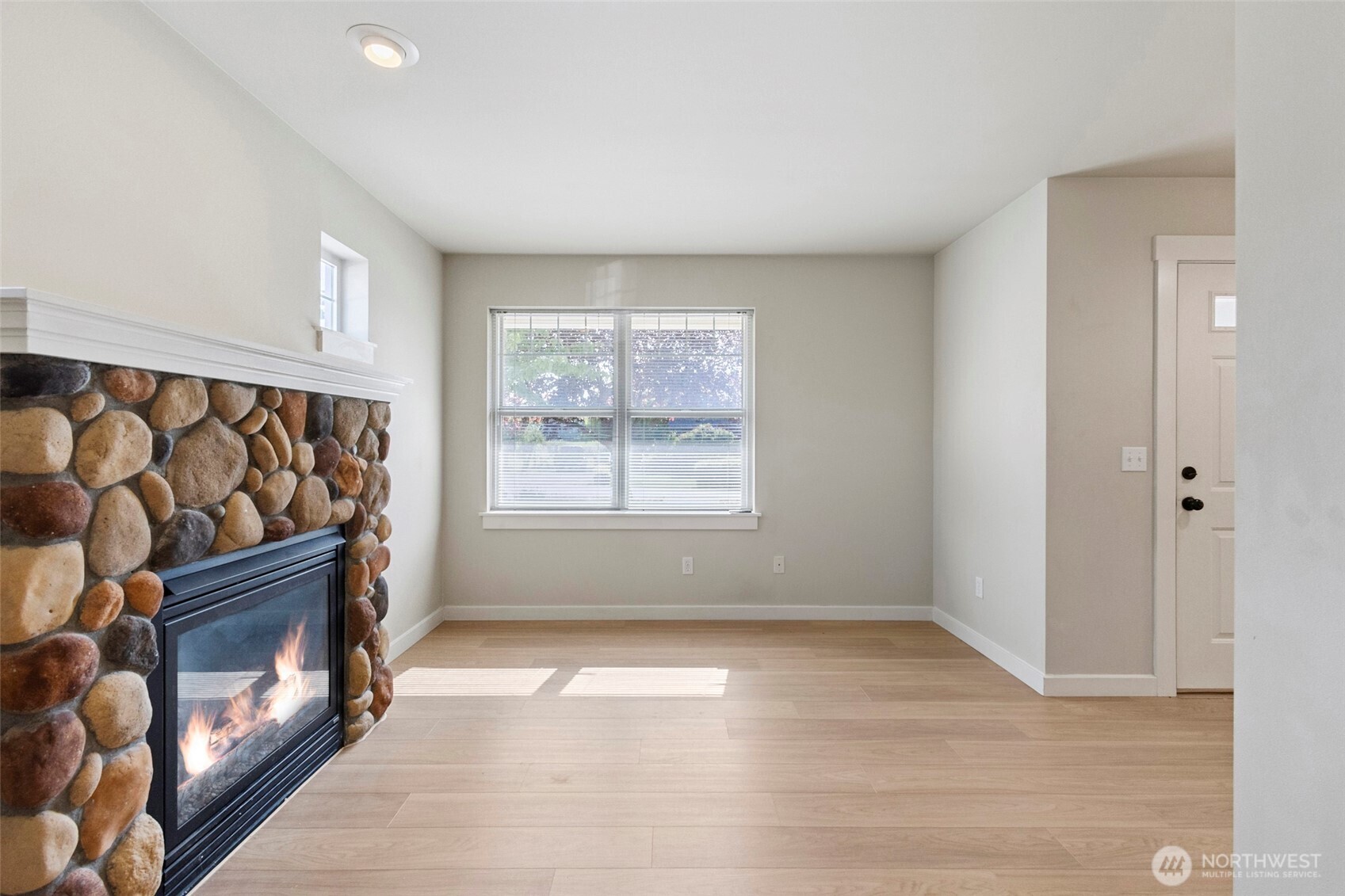 306 S Main Street Unit: A2