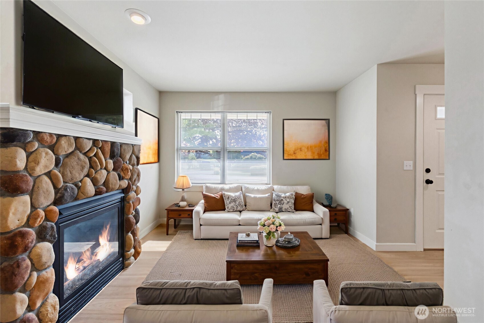 306 S Main Street Unit: A2