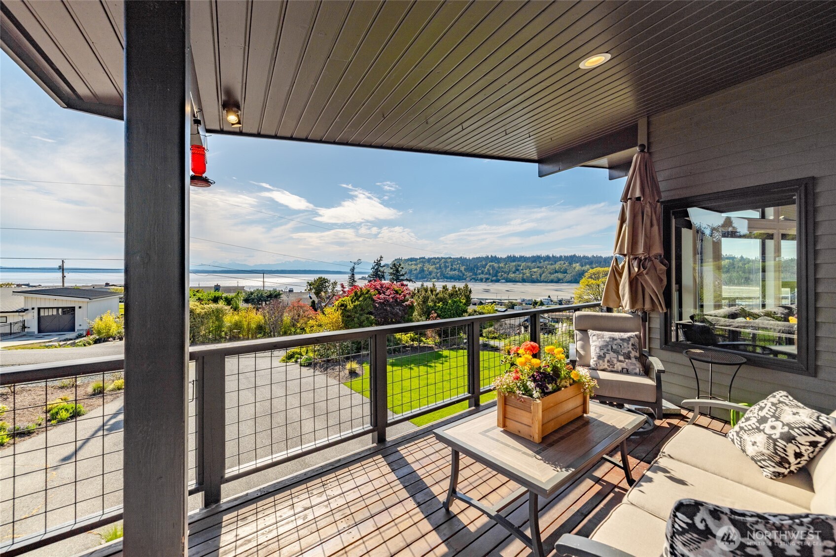 8177 Cultus Dr