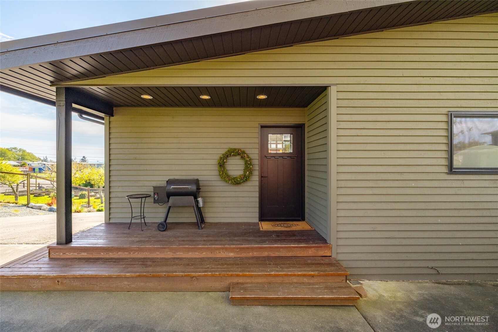8177 Cultus Dr