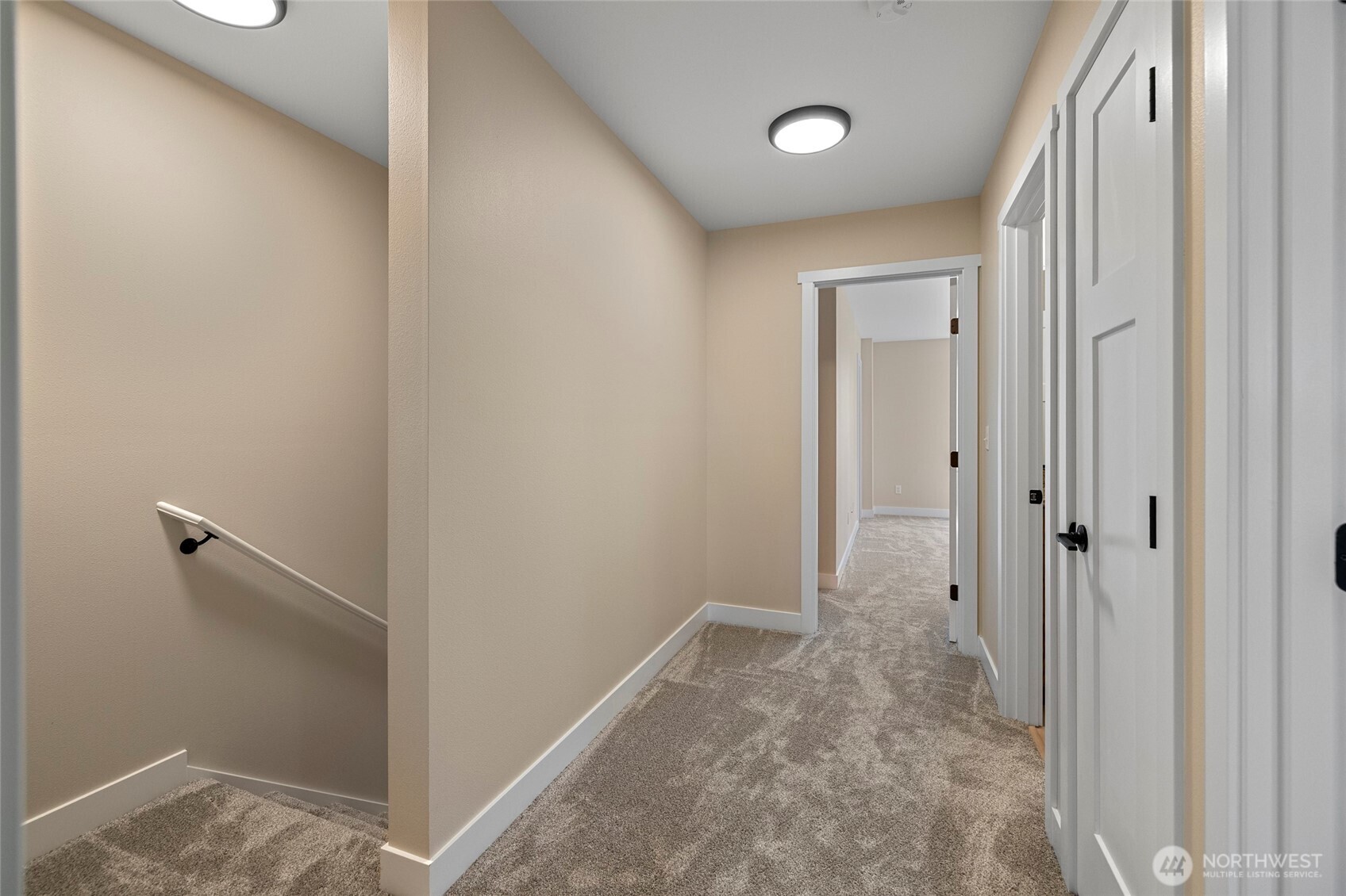 945 NW Heller Street Unit: #C4